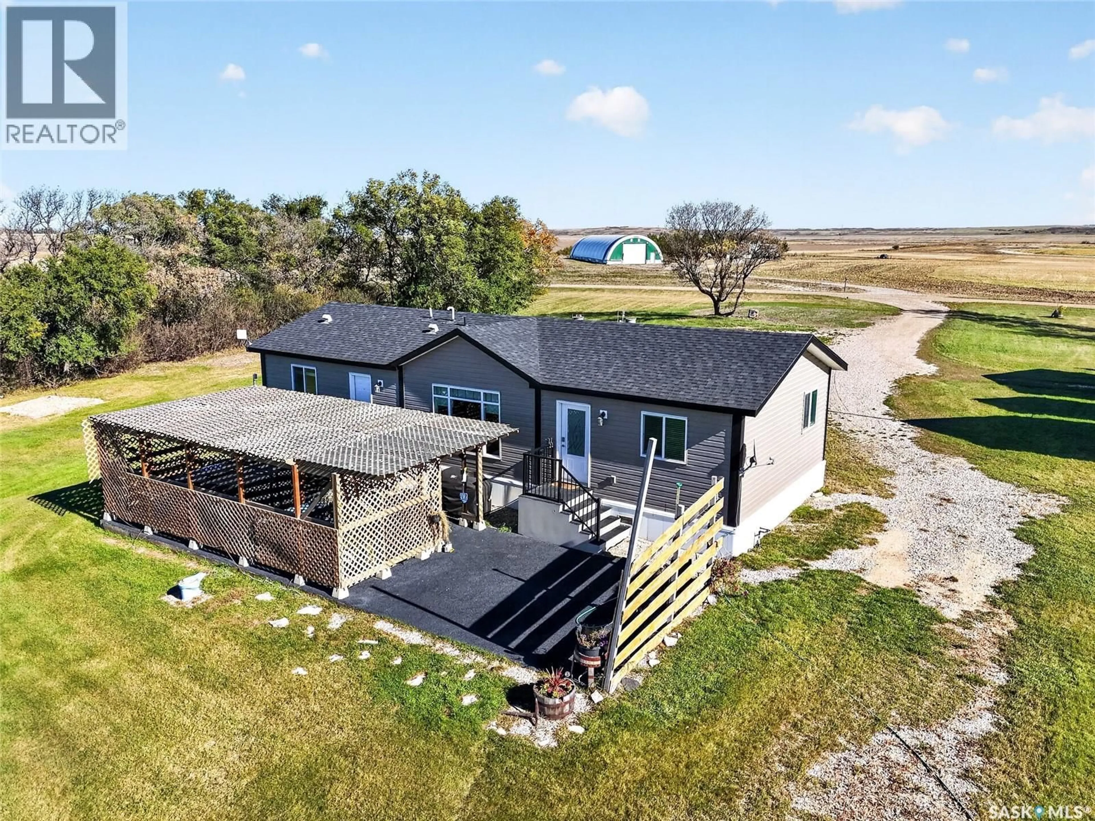 A pic from outside/outdoor area/front of a property/back of a property/a pic from drone, building for 37436 RR 3032, Aberdeen No 373 Saskatchewan S0K0A0