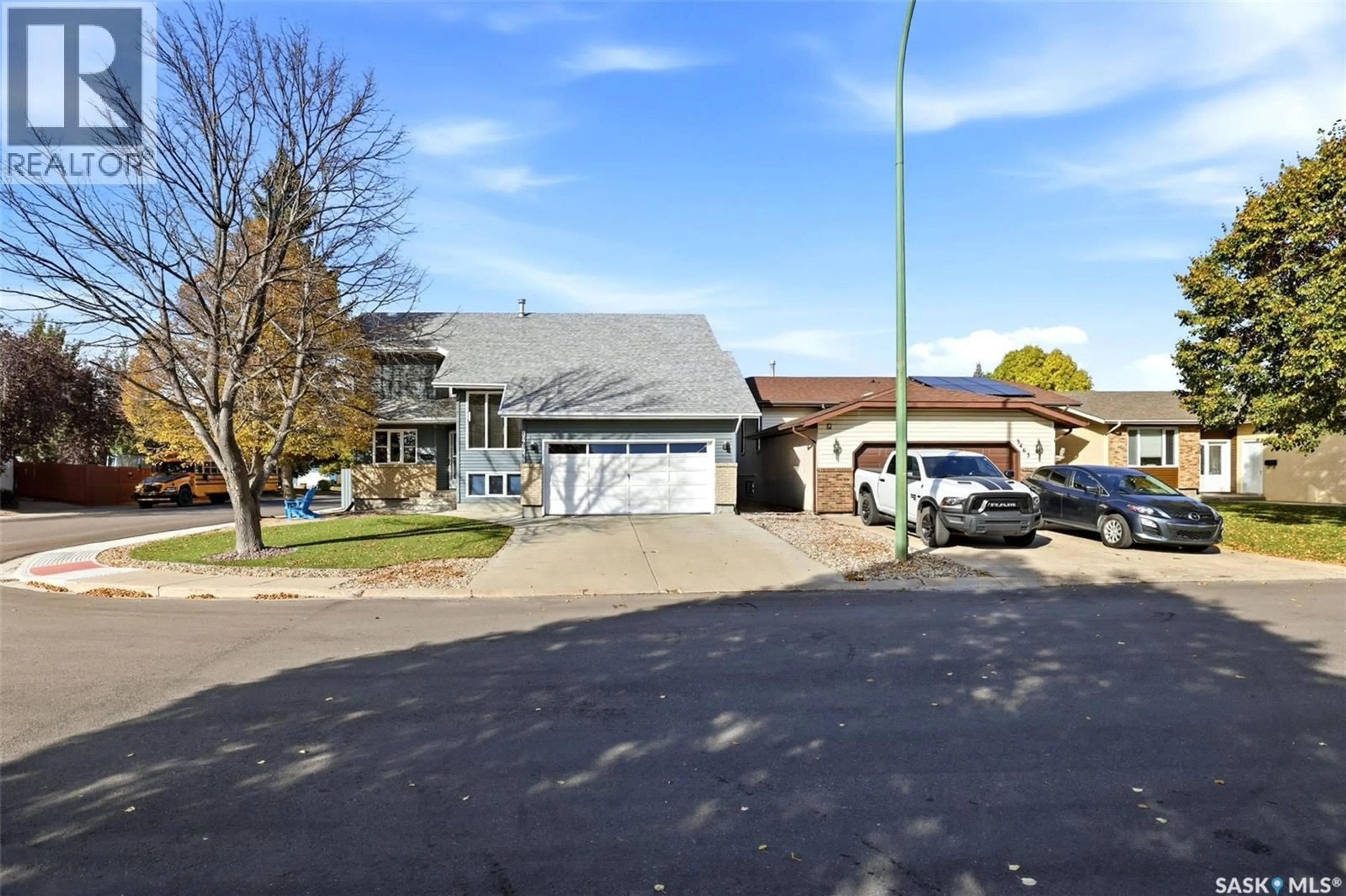 A pic from outside/outdoor area/front of a property/back of a property/a pic from drone, street for 3467 PHANEUF CRESCENT, Regina Saskatchewan S4V1V1