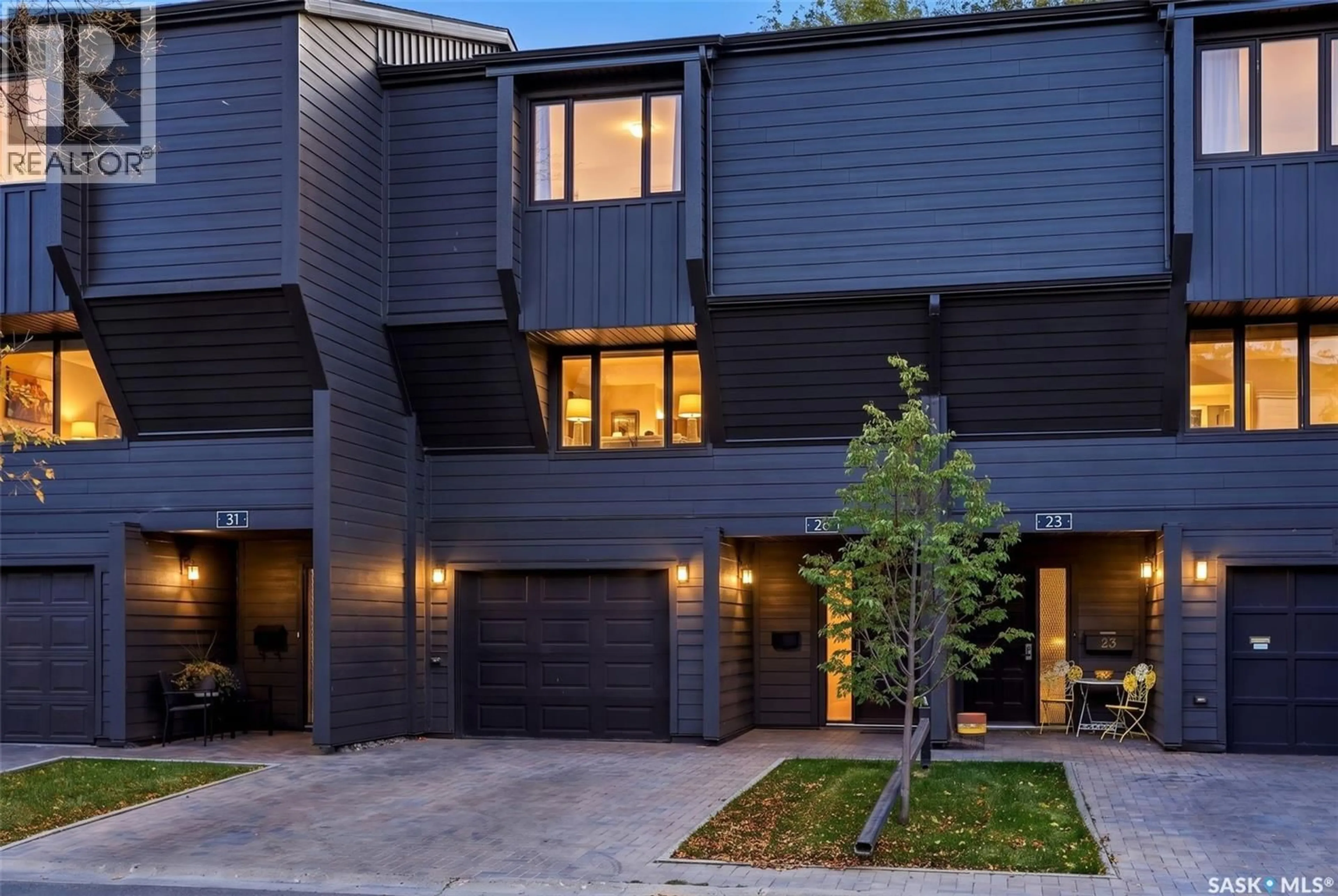 Home with brick exterior material, street for 27 QUINCY DRIVE, Regina Saskatchewan S4S6L7