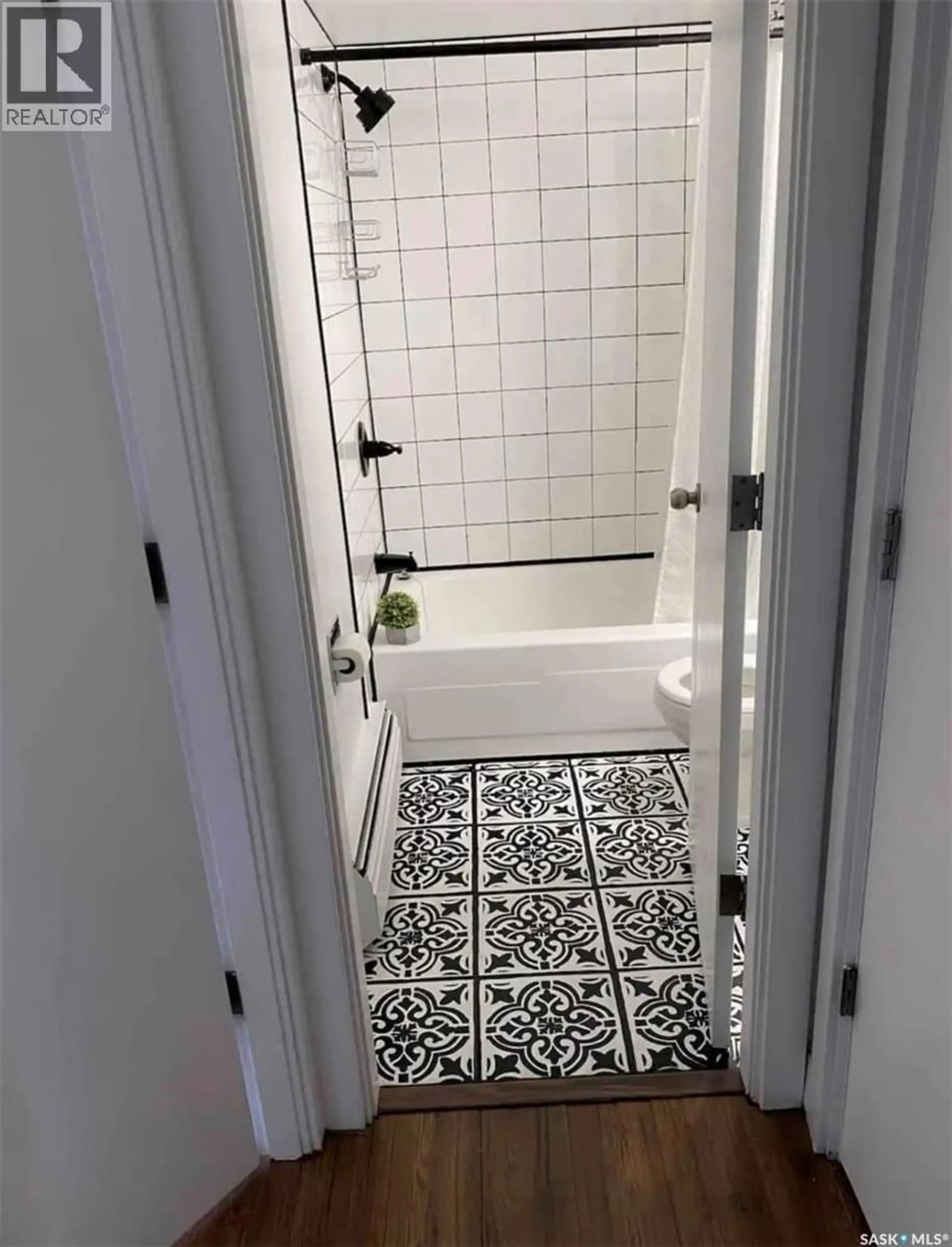 Unknown for 17 208 LINDSAY PLACE, Saskatoon Saskatchewan S7H3E6
