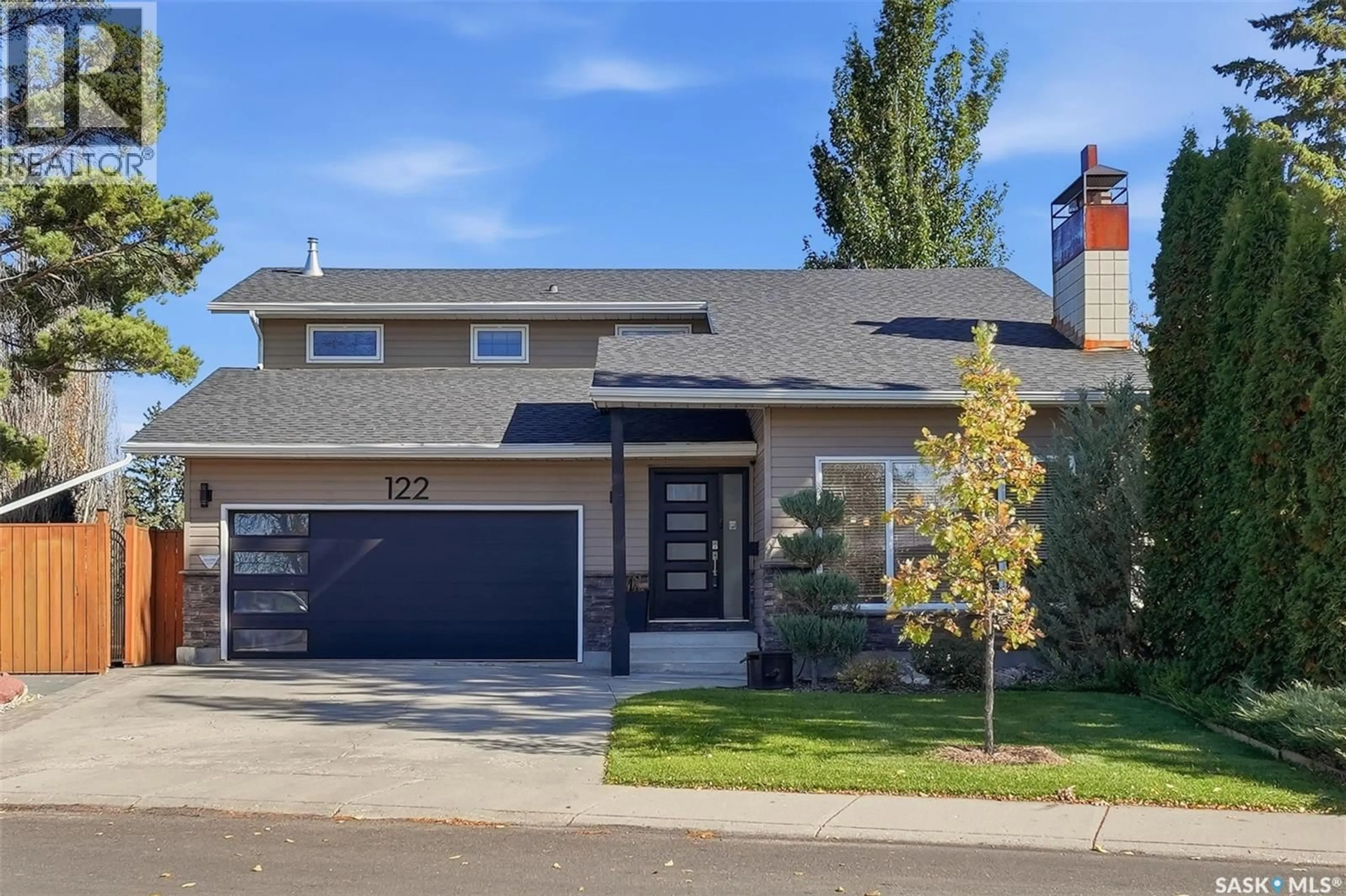 Home with brick exterior material, street for 122 O' BRIEN CRESCENT, Saskatoon Saskatchewan S7K5K4