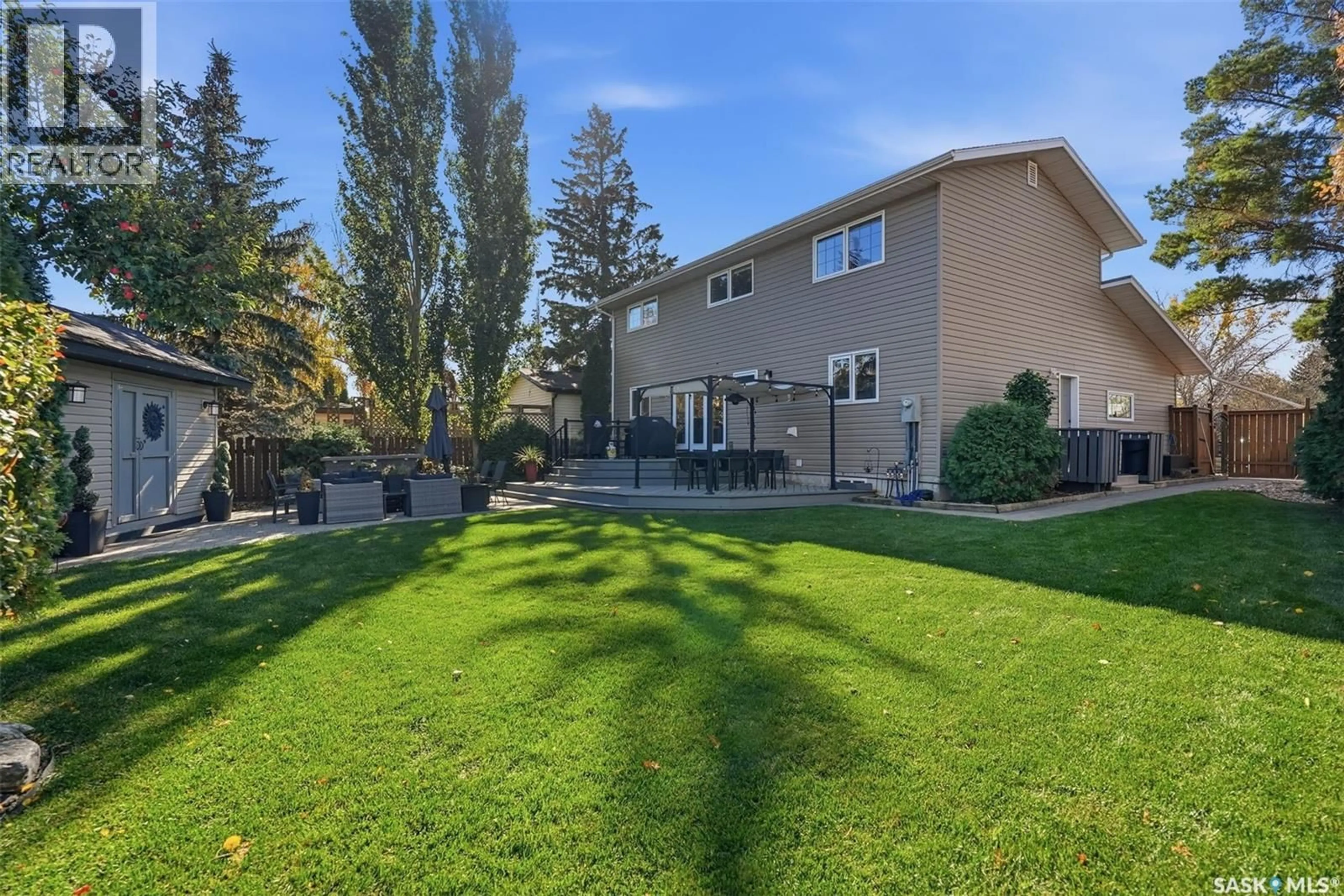 Patio, unknown for 122 O' BRIEN CRESCENT, Saskatoon Saskatchewan S7K5K4