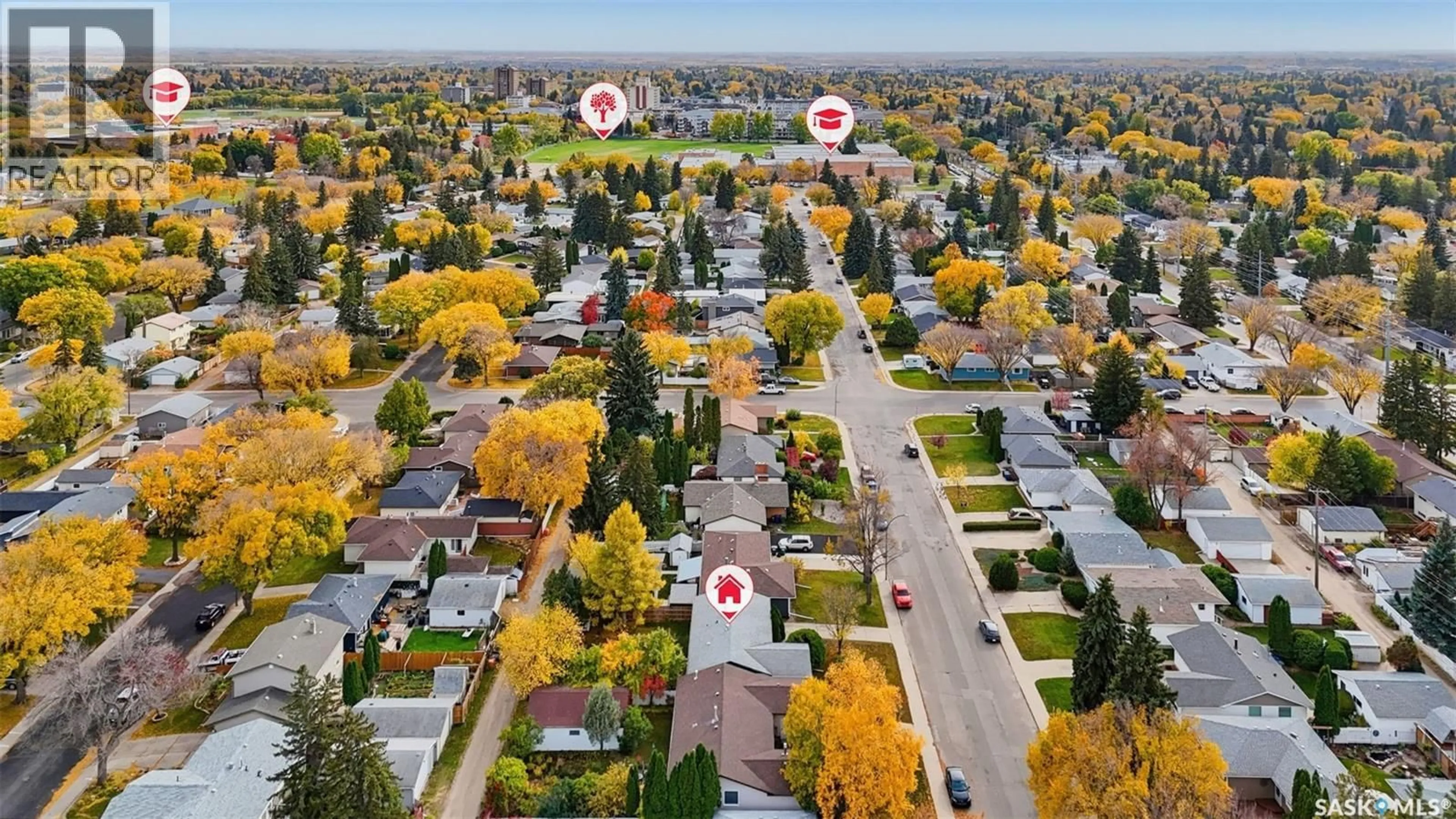 A pic from outside/outdoor area/front of a property/back of a property/a pic from drone, street for 1513 ARGYLE AVENUE, Saskatoon Saskatchewan S7H2W3