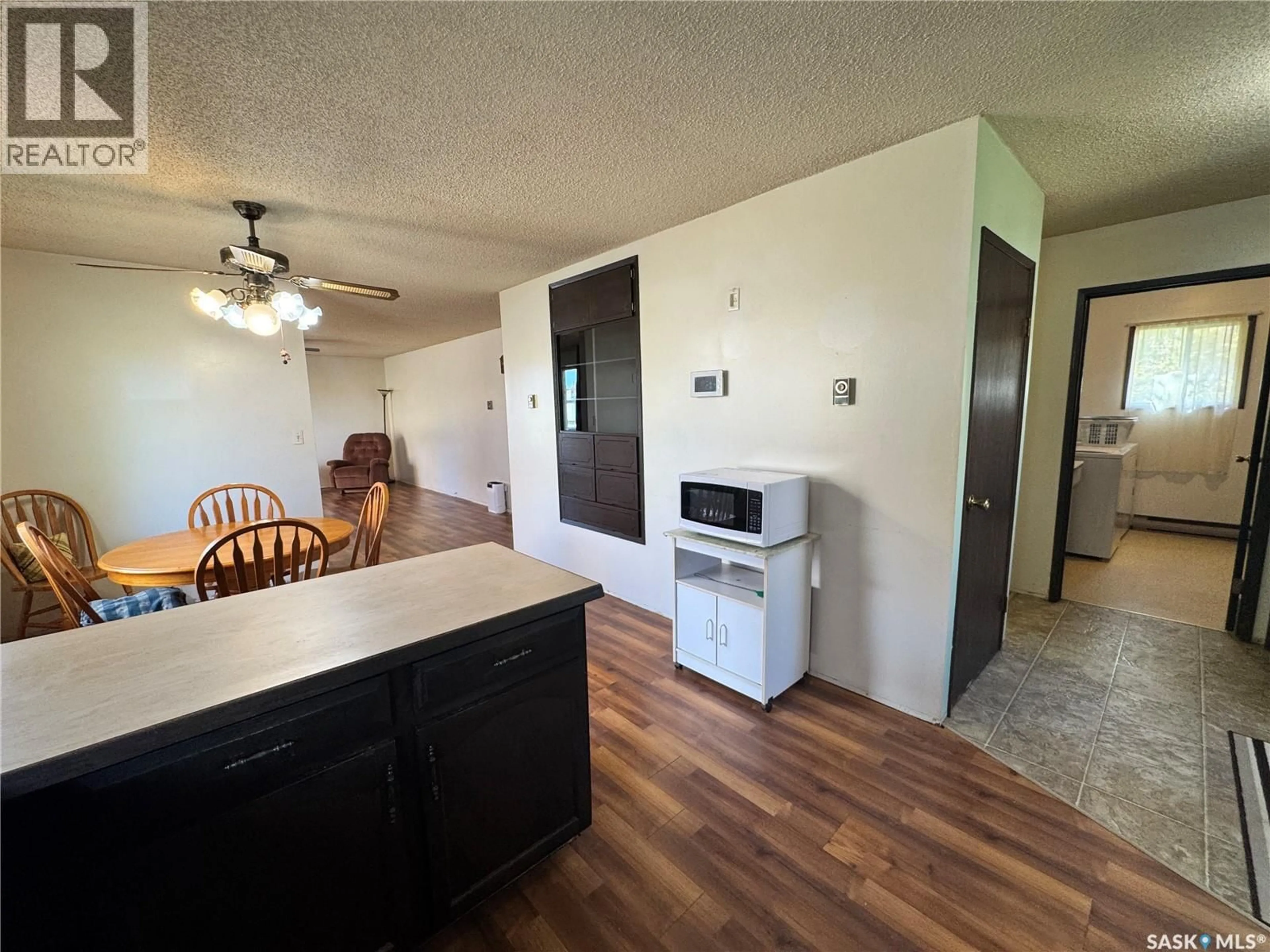 Unknown for 202 4TH AVENUE, Landis Saskatchewan S0K2K0