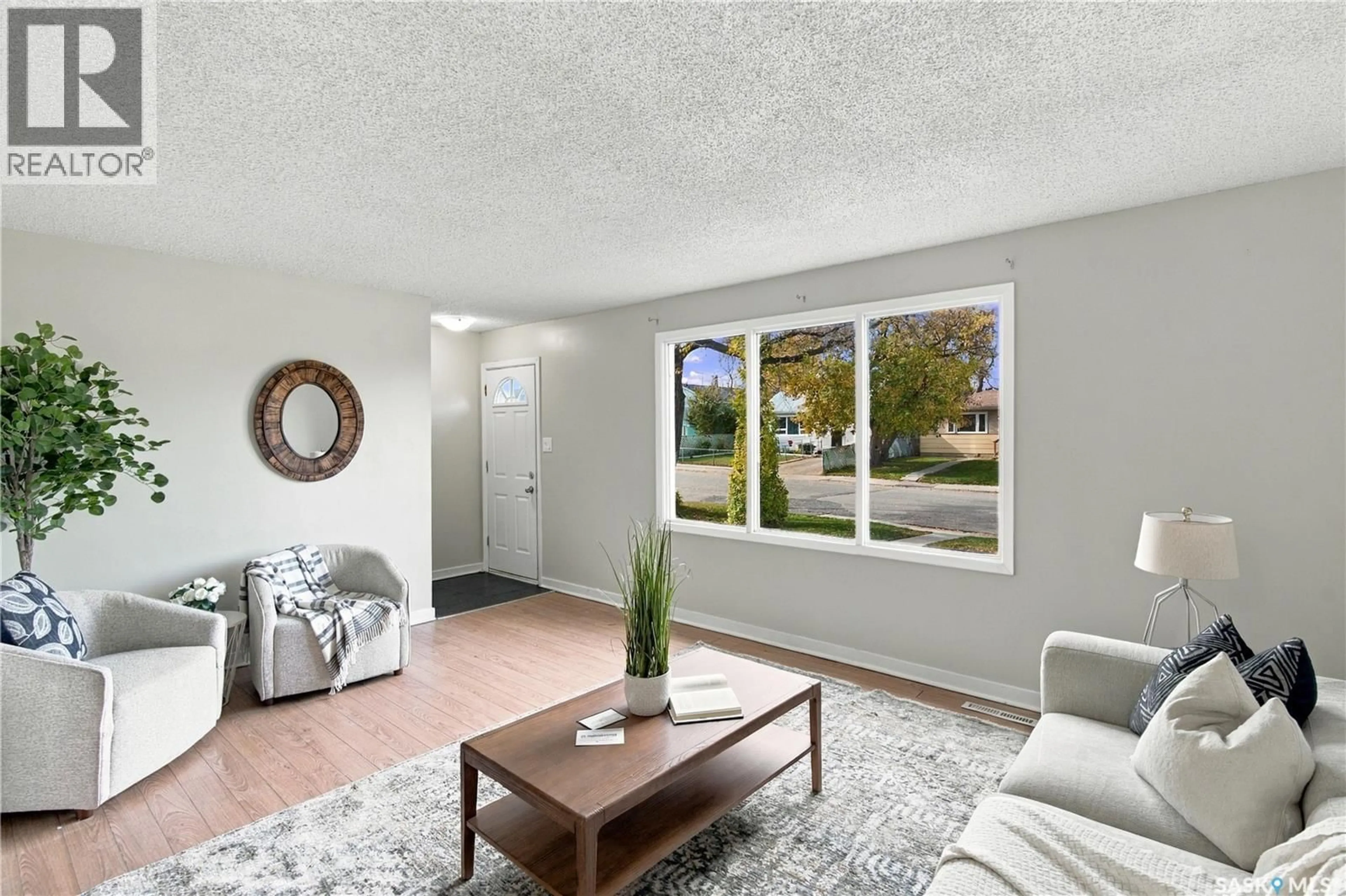 Living room with furniture, unknown for 431 YORK STREET, Regina Saskatchewan S4R4W7
