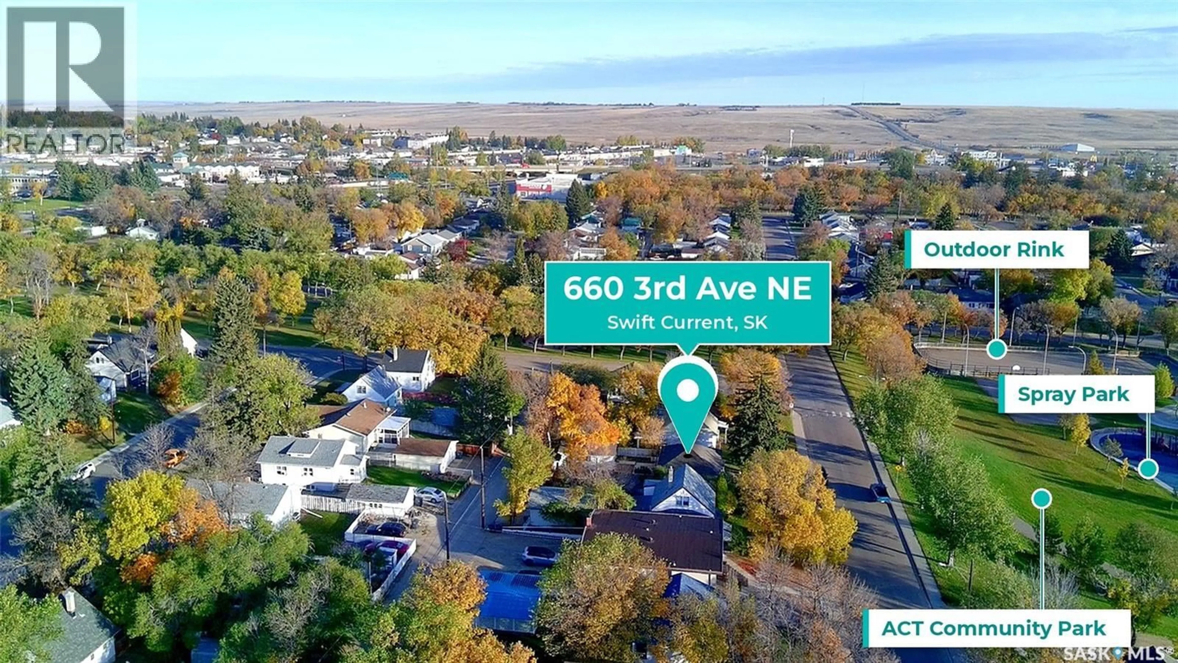 A pic from outside/outdoor area/front of a property/back of a property/a pic from drone, street for 660 3RD AVENUE, Swift Current Saskatchewan S9H2H5