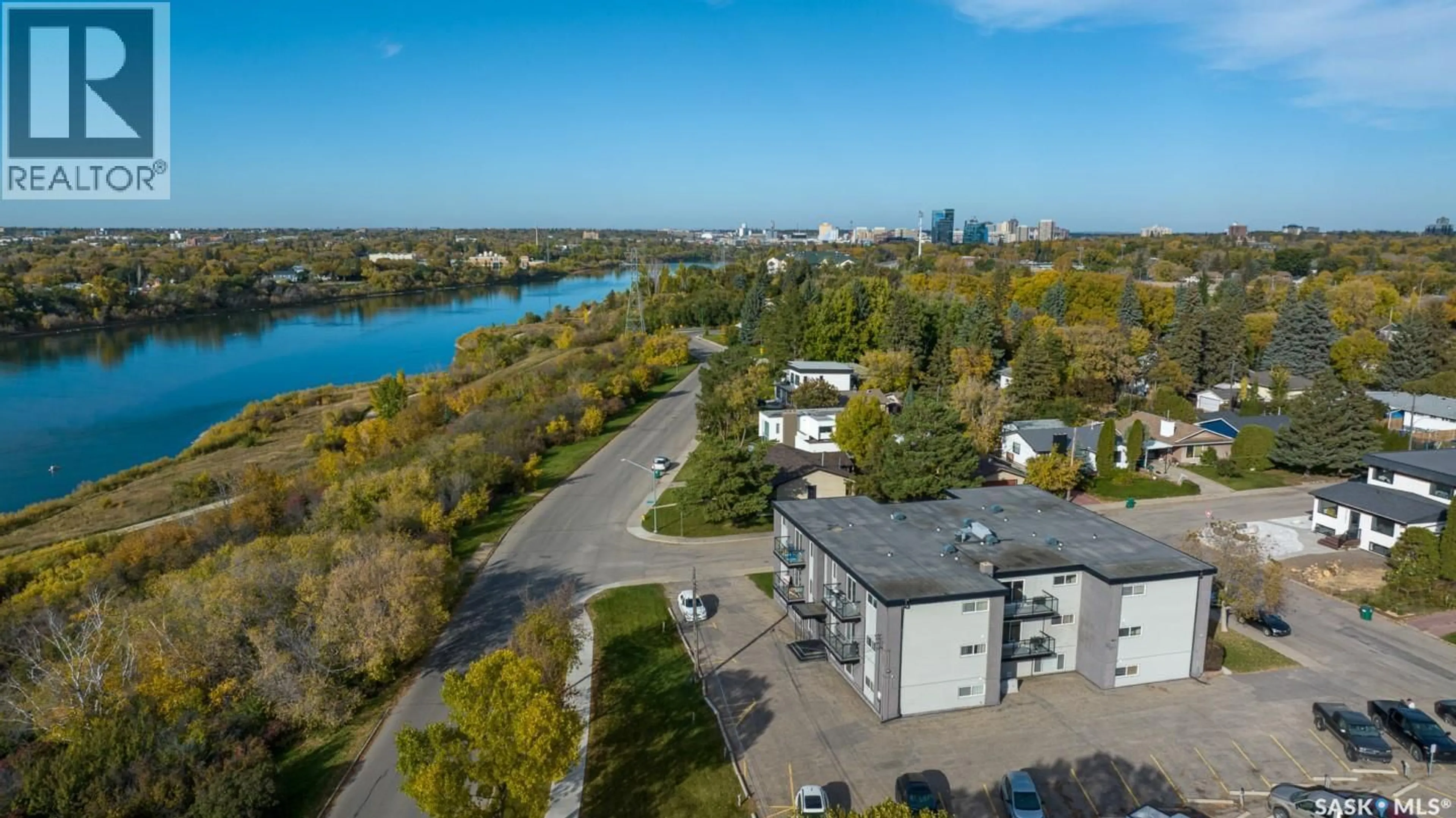 A pic from outside/outdoor area/front of a property/back of a property/a pic from drone, water/lake/river/ocean view for 2106 - 17 STE CECILIA AVENUE, Saskatoon Saskatchewan S7M0P2