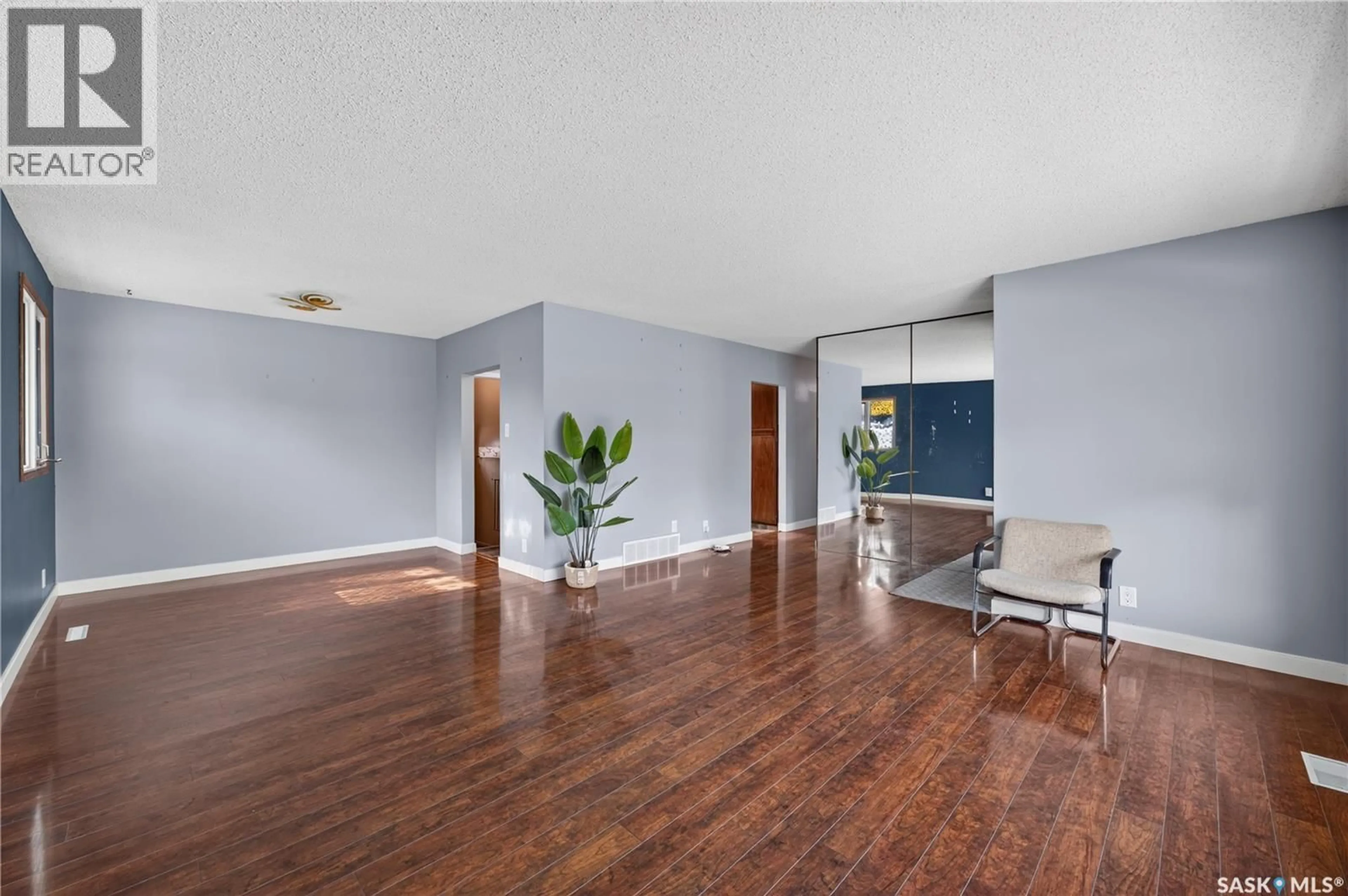 Unknown for 144 ORCHARD CRESCENT, Regina Saskatchewan S4S5B6