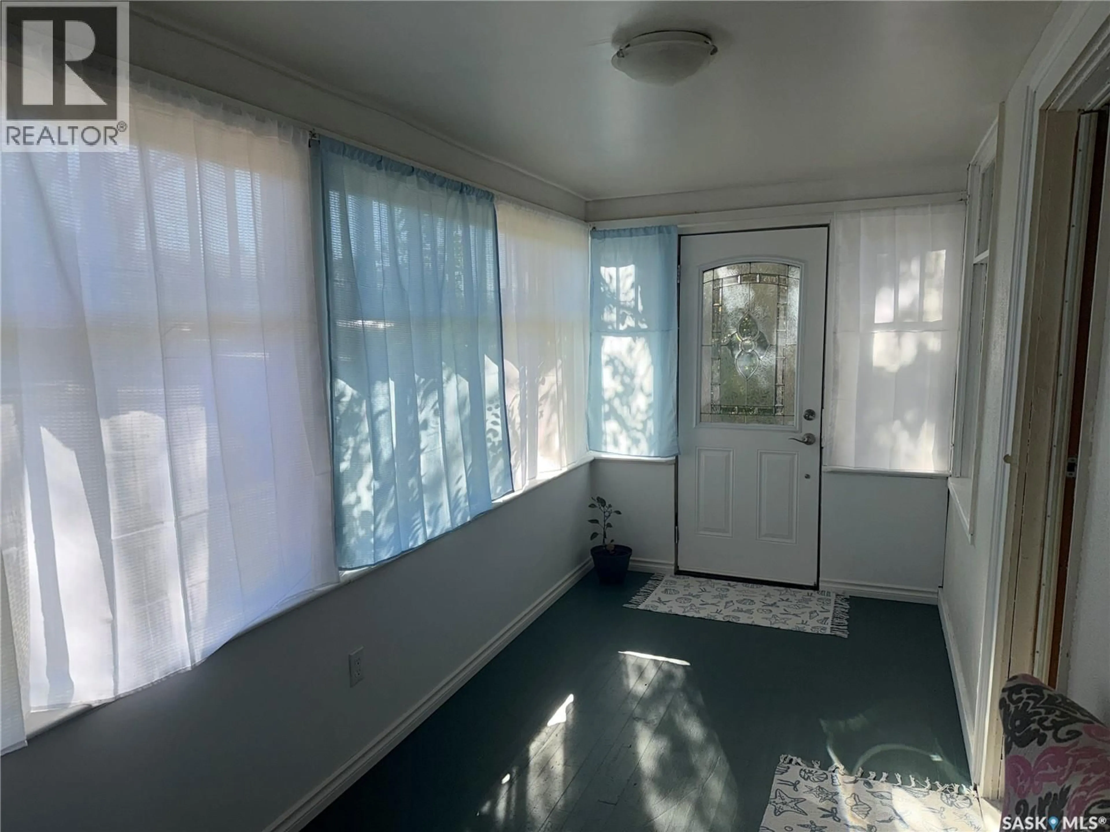 A pic of a room for 309 5TH STREET, Wynyard Saskatchewan S0A4T0