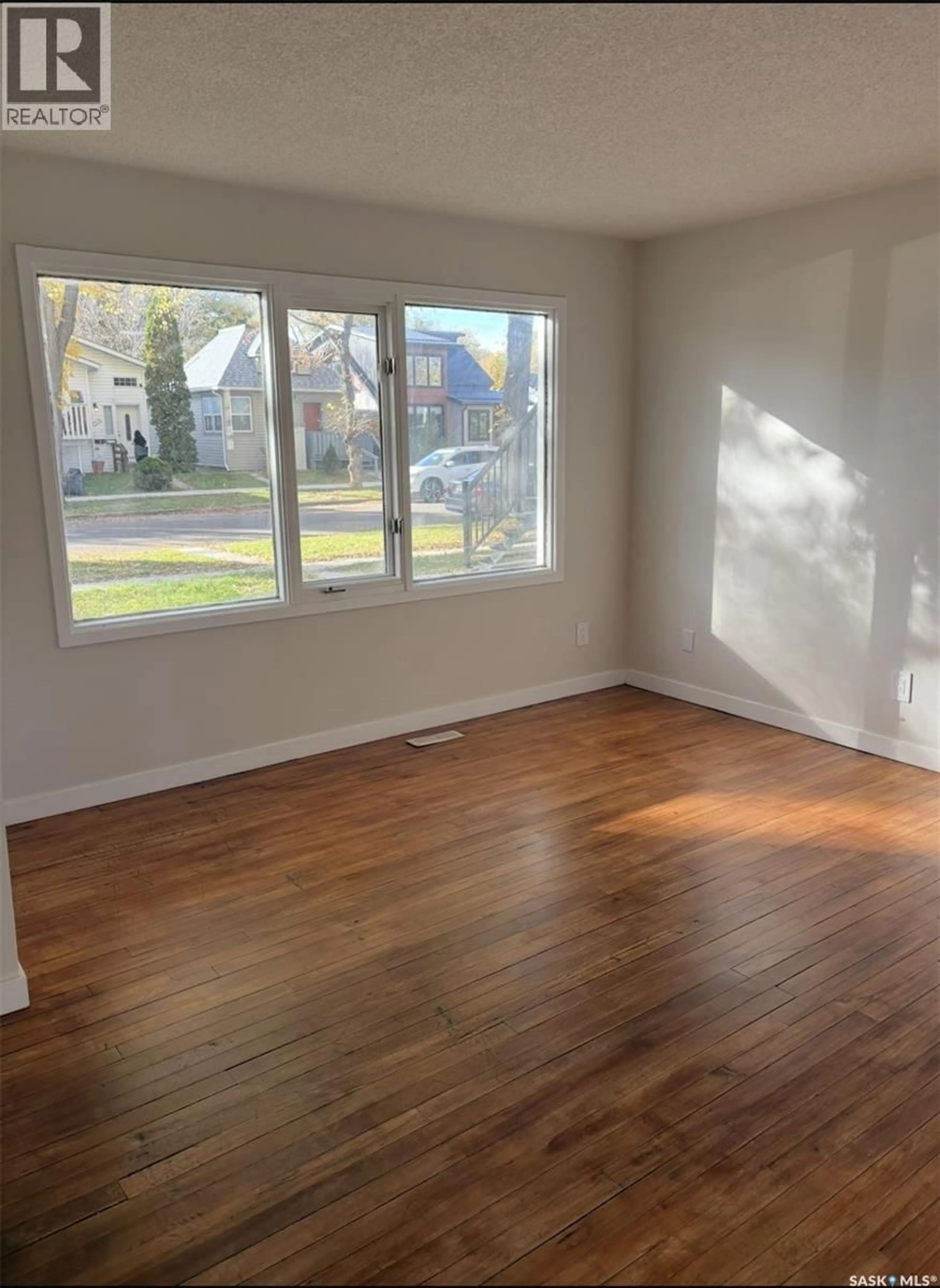 A pic of a room for 1216 K AVENUE S, Saskatoon Saskatchewan S7M2G7