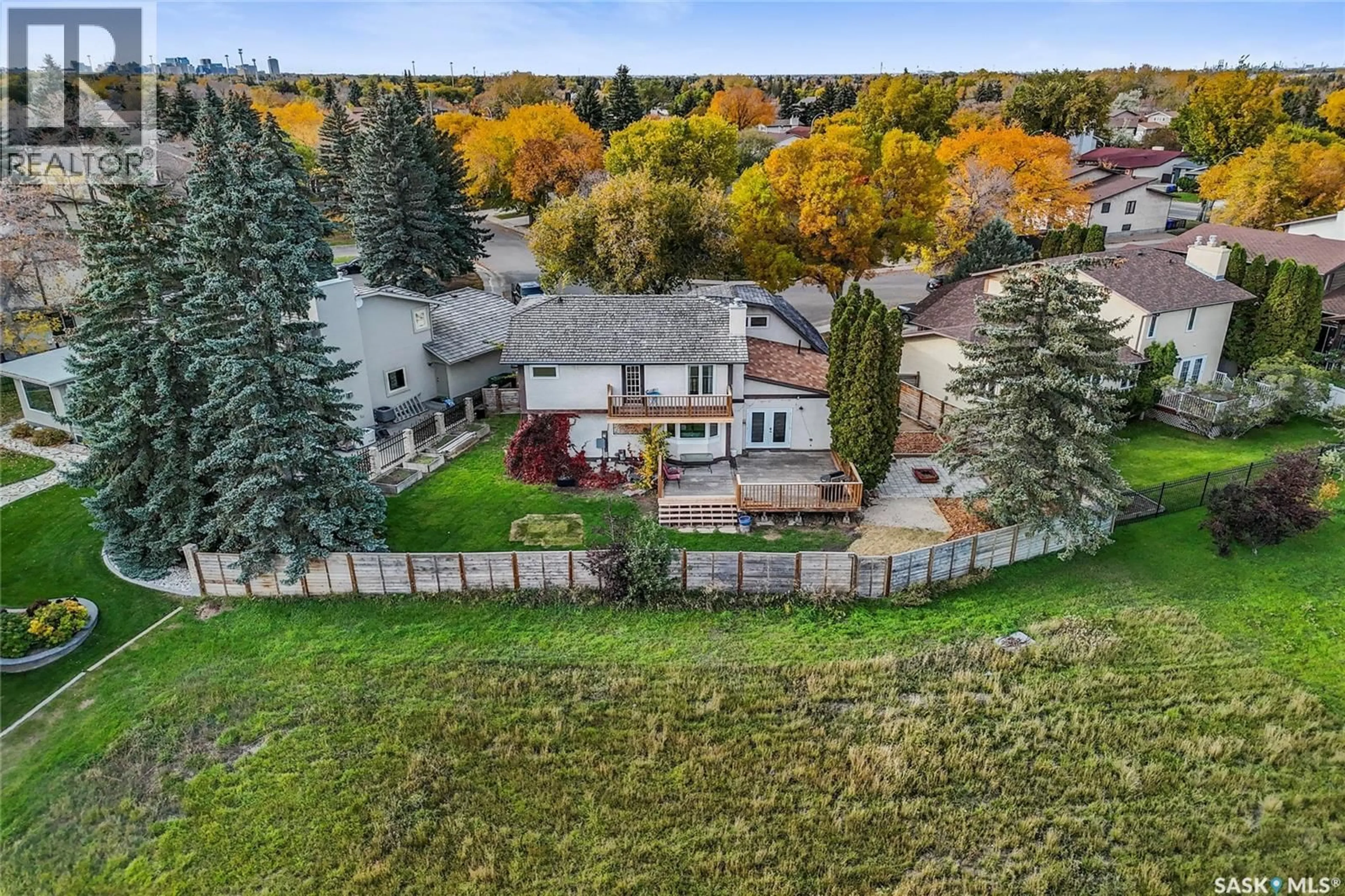 A pic from outside/outdoor area/front of a property/back of a property/a pic from drone, mountain view for 2127 CUNNING CRESCENT, Regina Saskatchewan S4V0M7