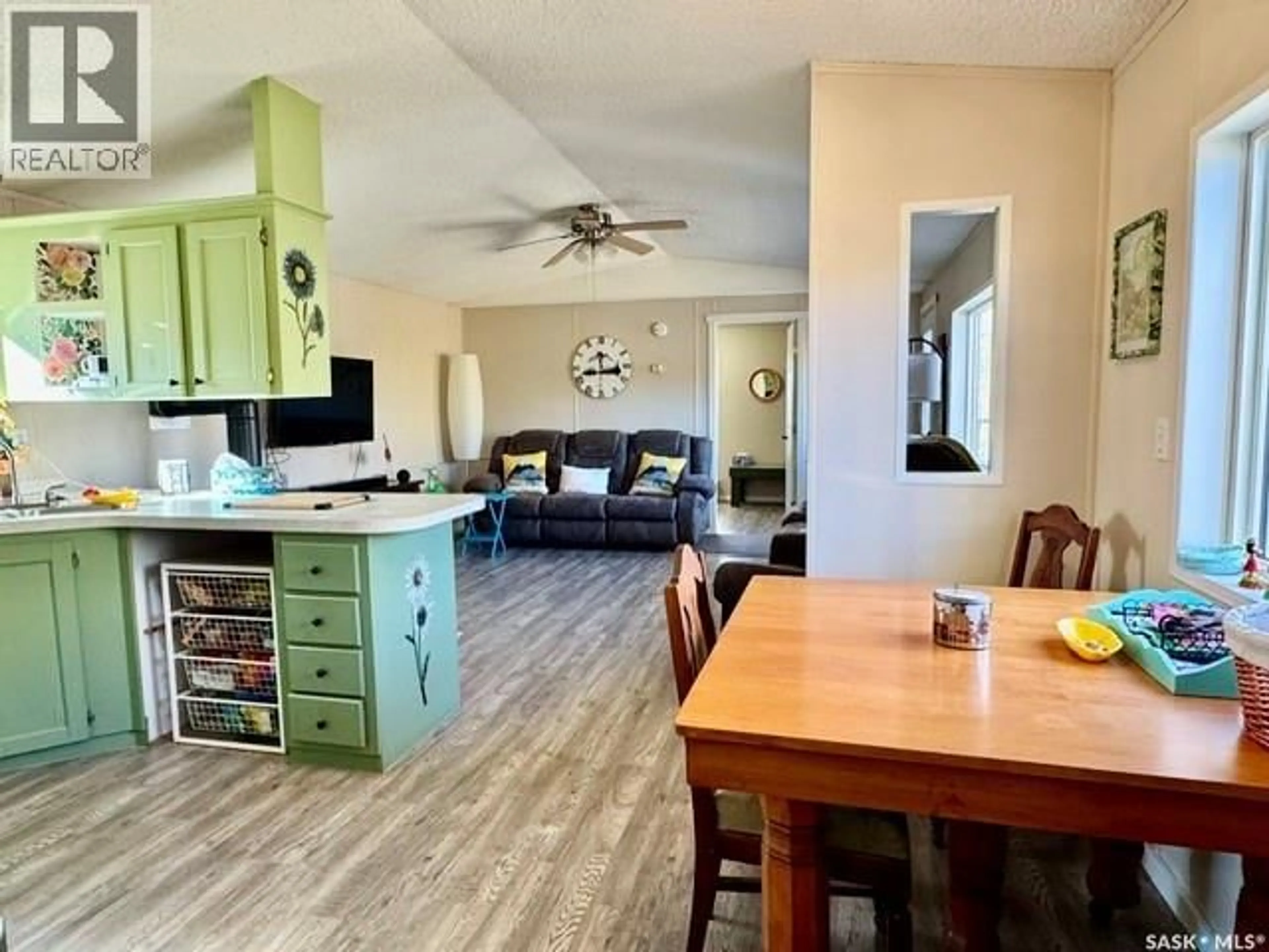 Open concept kitchen, unknown for 201 ELK PLACE, Barrier Lake Saskatchewan S0E0B0