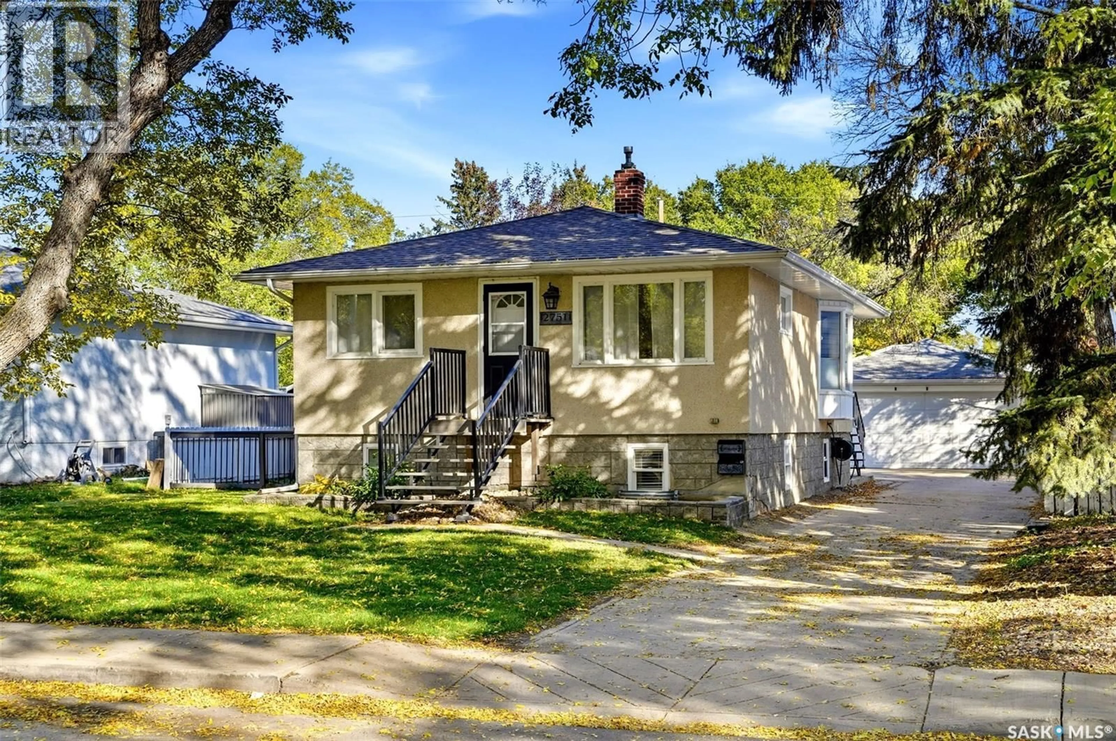 Home with vinyl exterior material, street for 2751 MACKAY STREET, Regina Saskatchewan S4N2T8