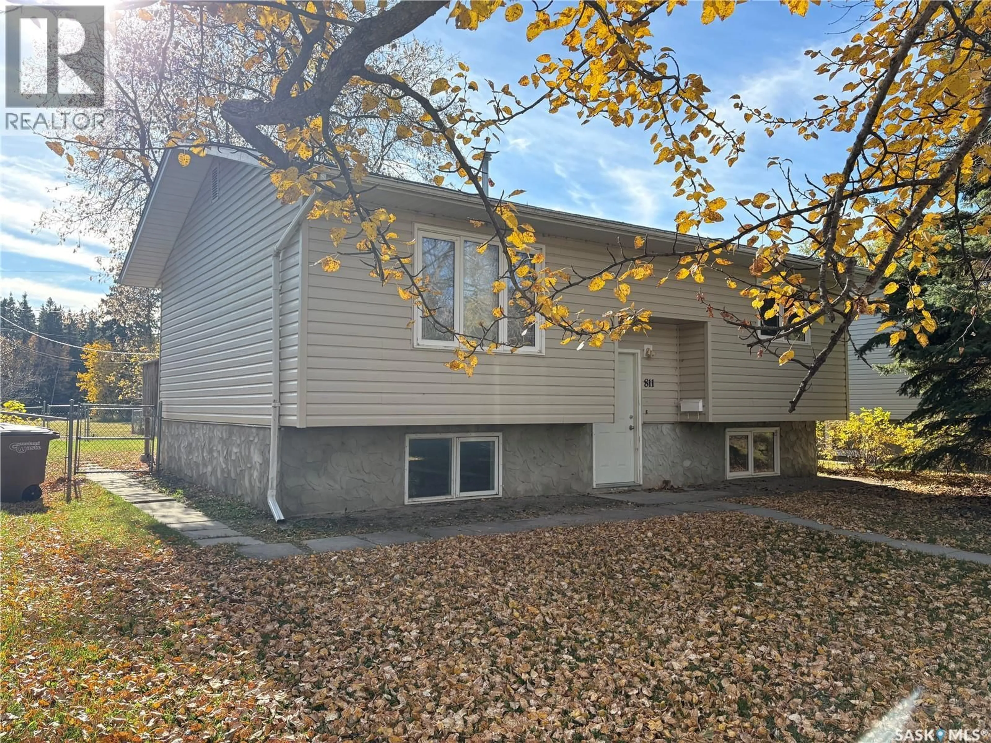 Home with vinyl exterior material, street for 811 MAIN STREET, Big River Saskatchewan S0J0E0