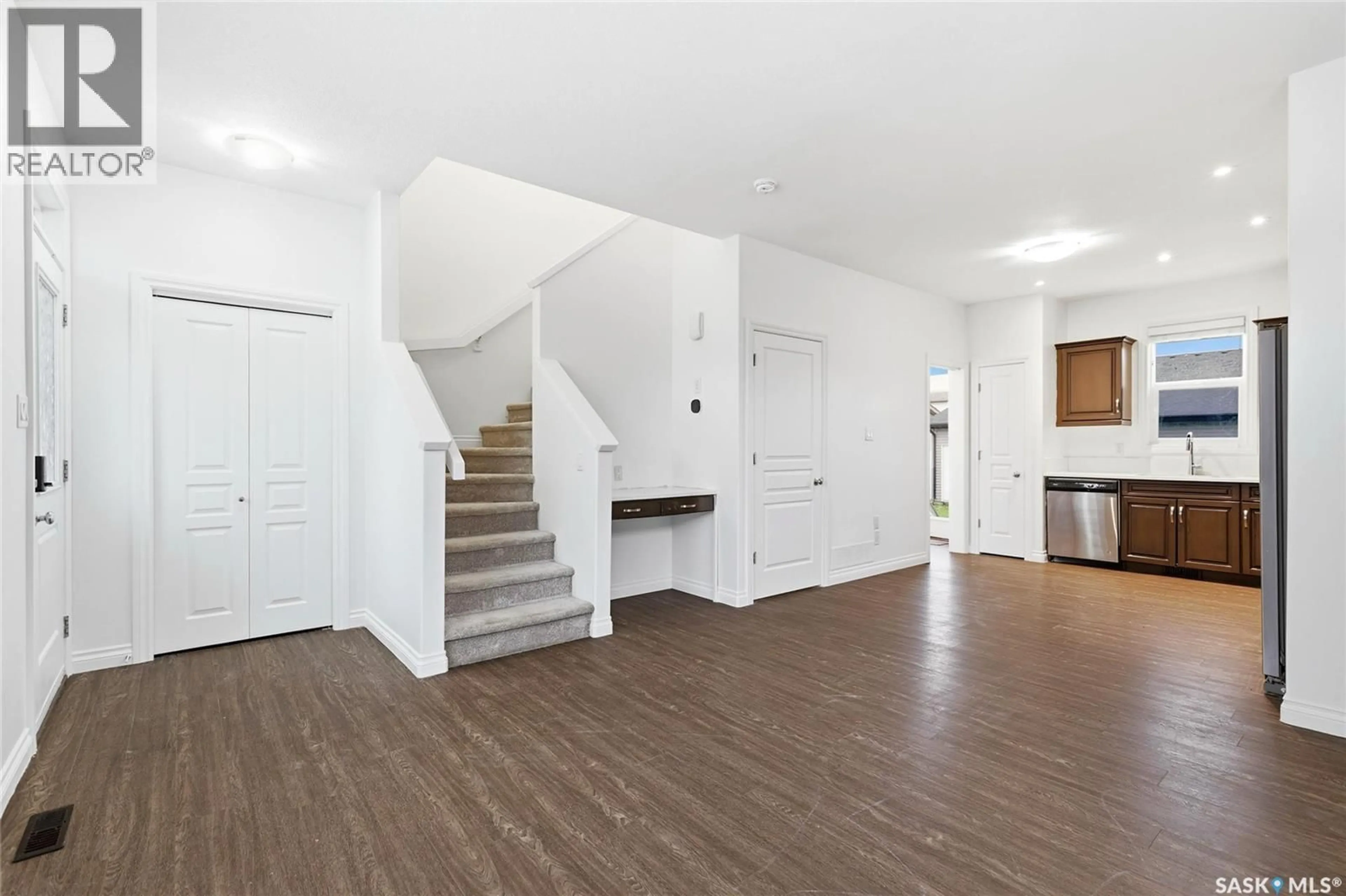 Unknown for 4300 JAMES HILL ROAD, Regina Saskatchewan S4W0R2