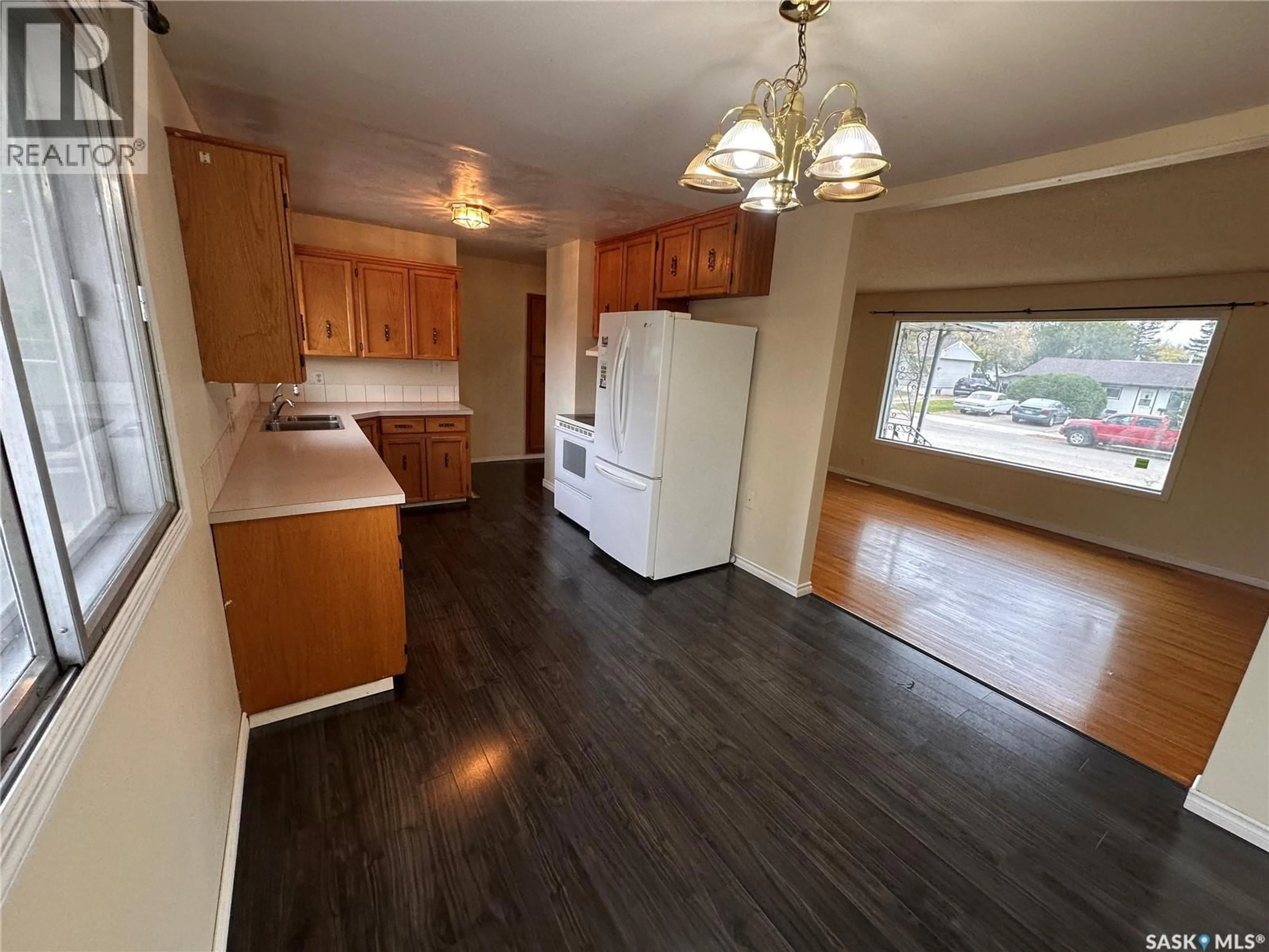 A pic of a room for 700 FORGET STREET, Regina Saskatchewan S4T4X2