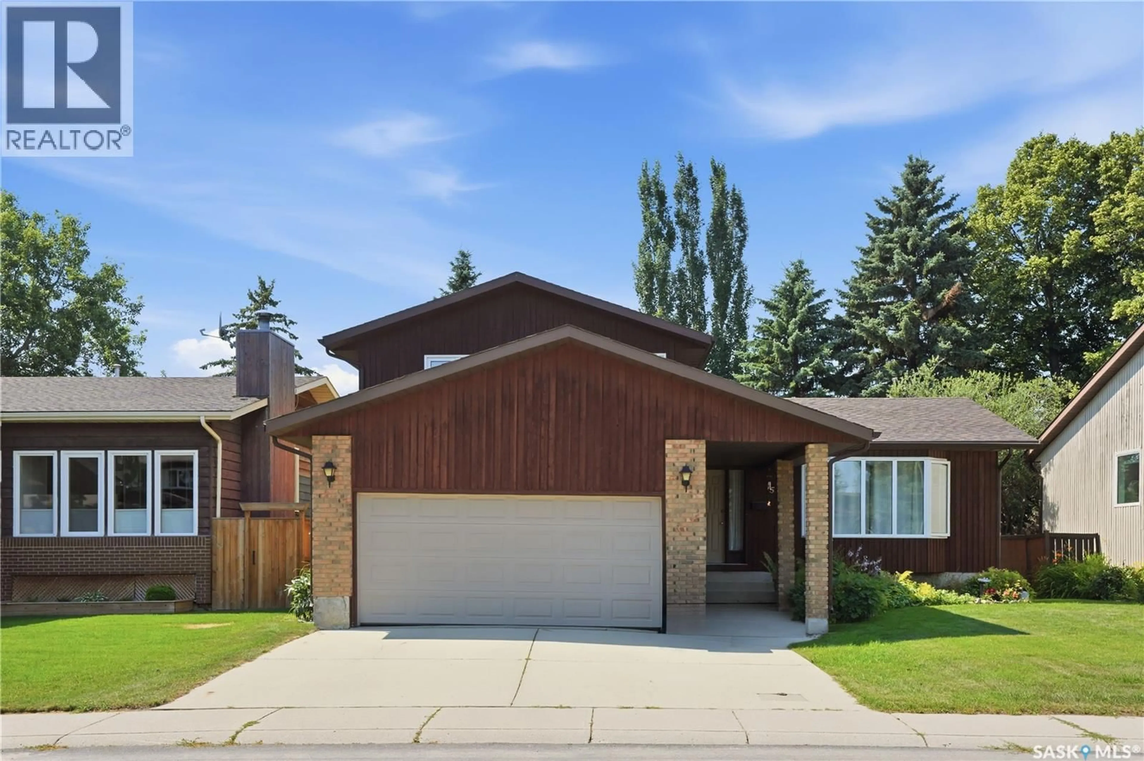 Home with brick exterior material, street for 522 DELARONDE ROAD, Saskatoon Saskatchewan S7J4A8