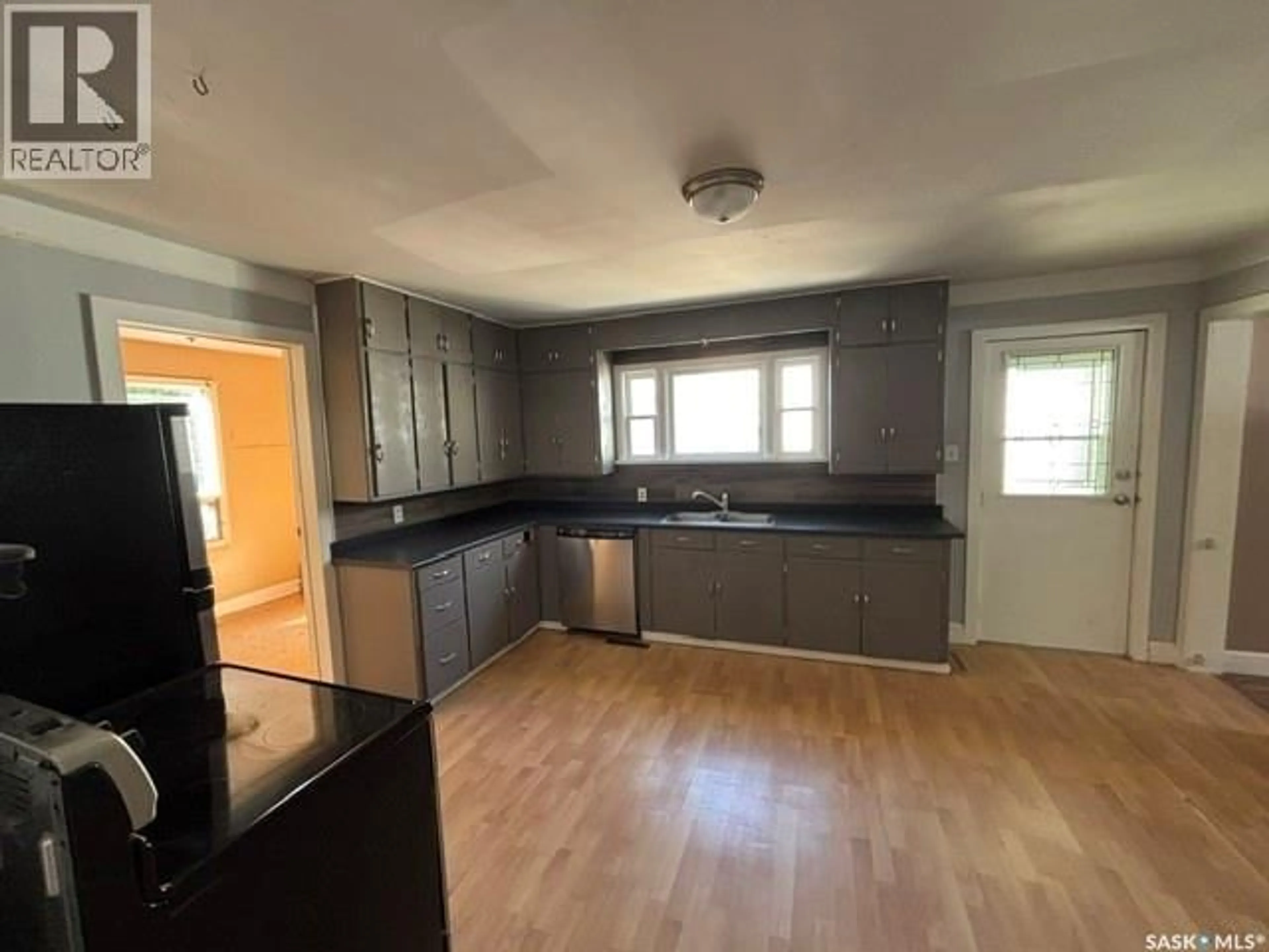 Open concept kitchen, unknown for 9 TENANT STREET, Craven Saskatchewan S0G0A1