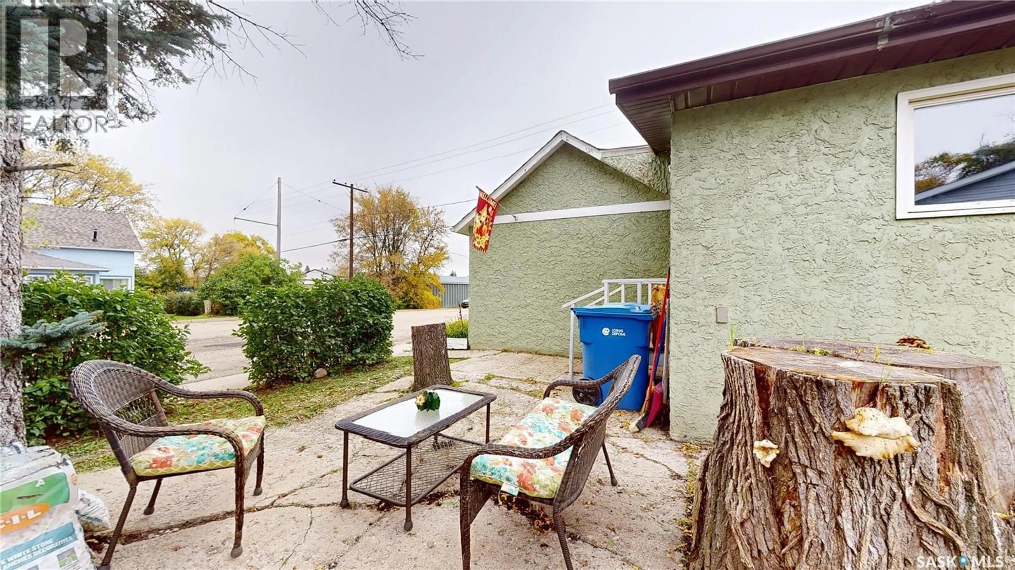 Patio, street for 100 LONSDALE STREET, Wawota Saskatchewan S0G5A0