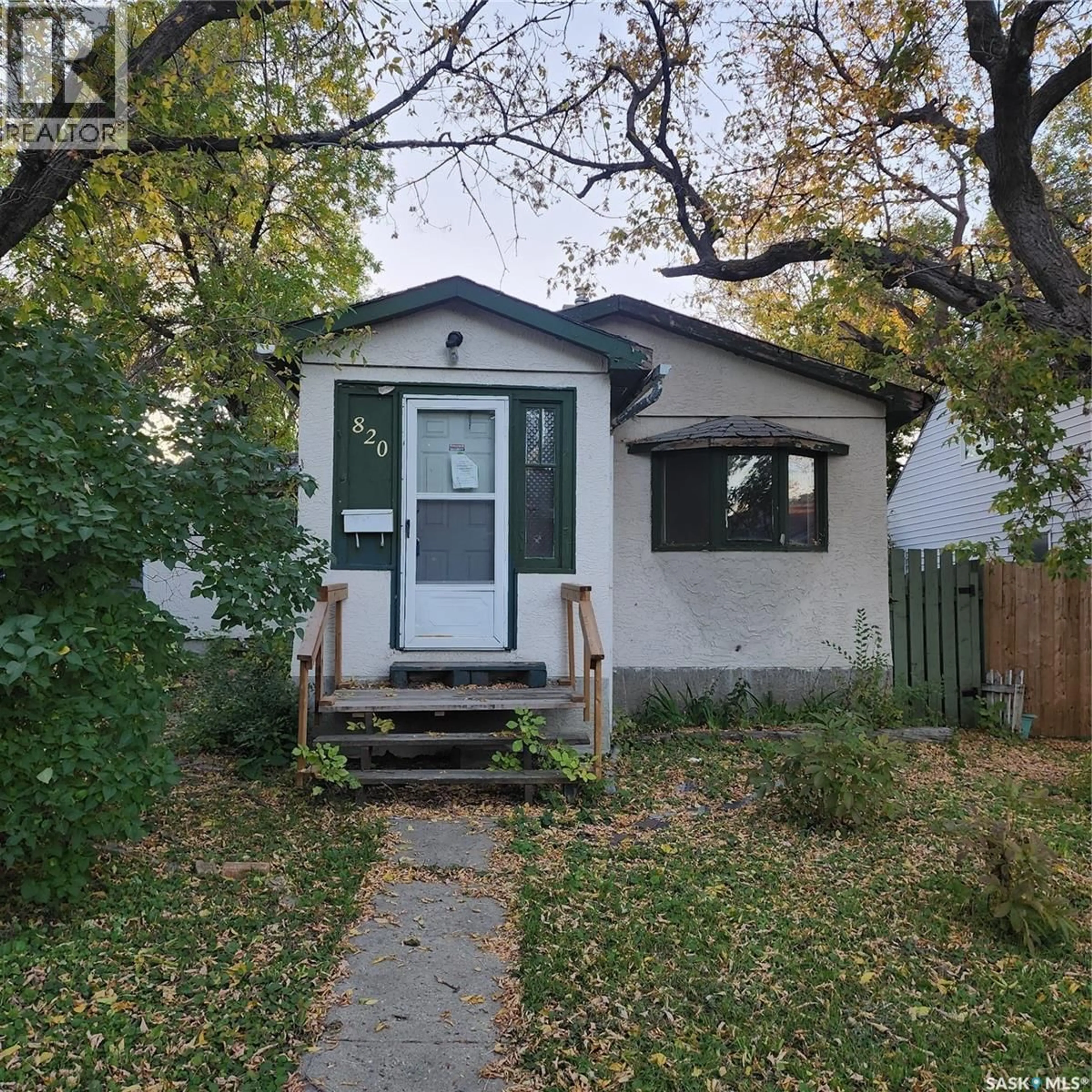 Unknown for 818 RETALLACK STREET, Regina Saskatchewan S4T2G8