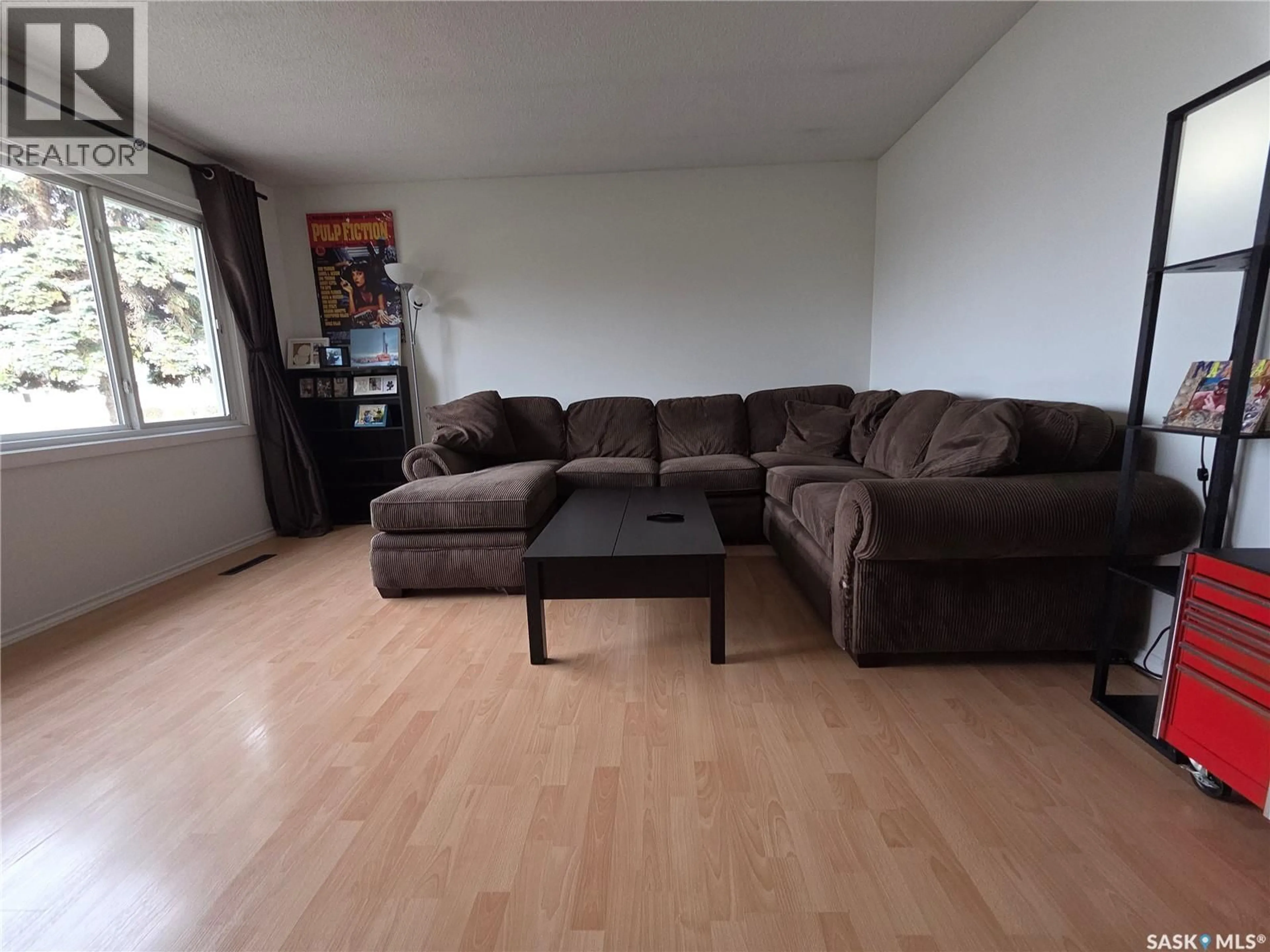 Living room with furniture, unknown for 112 SKYE DRIVE, Colonsay Saskatchewan S0K0Z0
