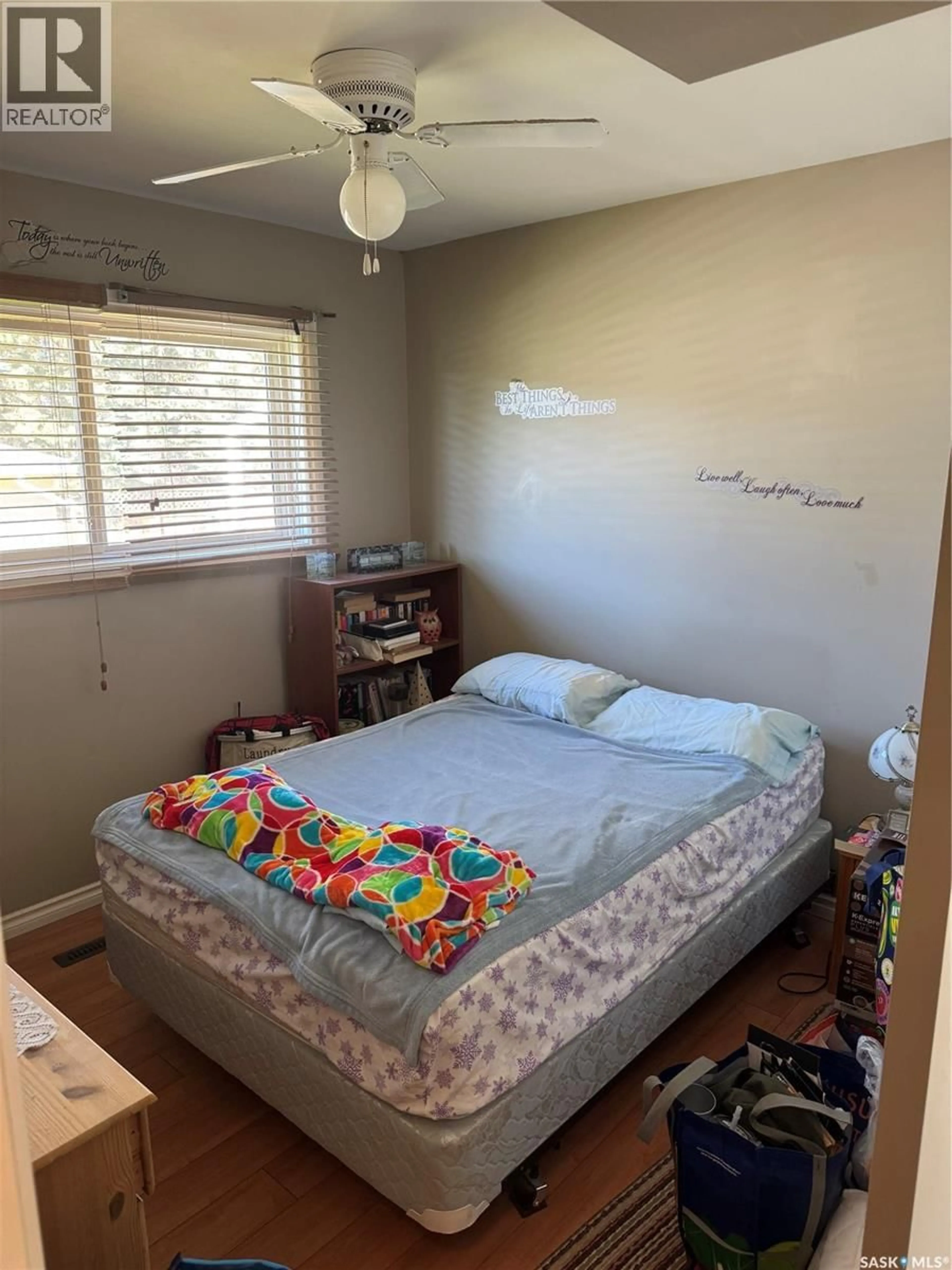 A pic of a room for 516 26TH STREET, Prince Albert Saskatchewan S6V1V5