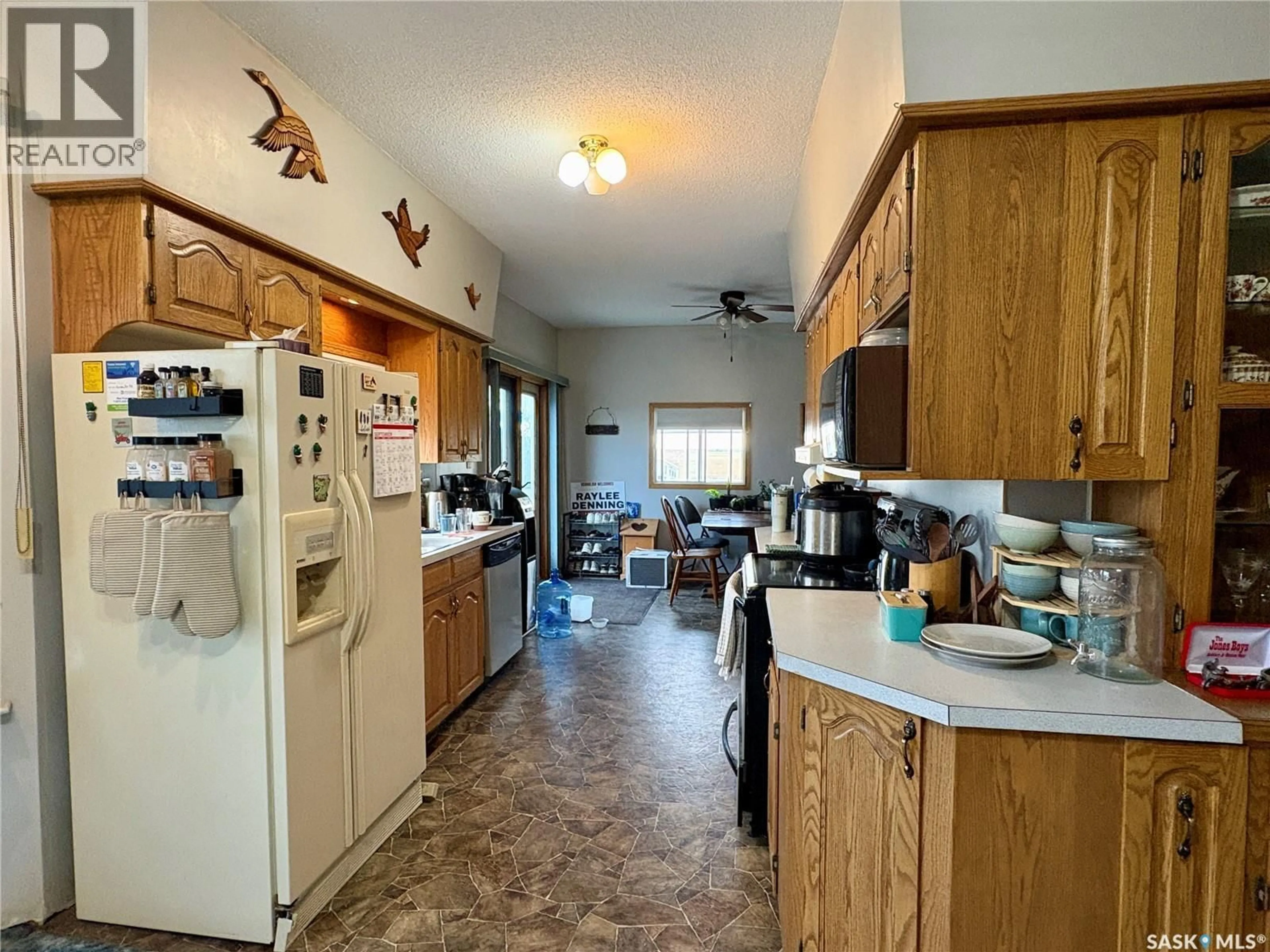 Standard kitchen, ceramic/tile floor for 10 LACADENA ACRES, Lacadena Rm No. 228 Saskatchewan S0L1T0