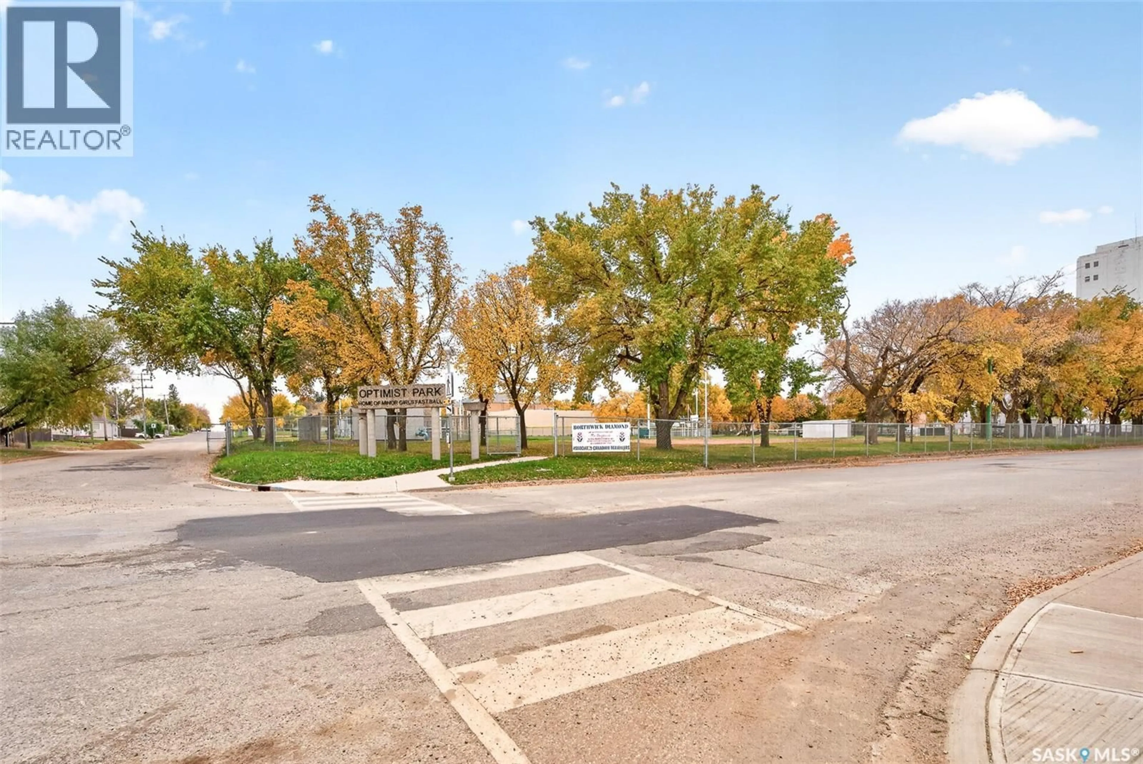 Unknown for 506 LILLOOET STREET W, Moose Jaw Saskatchewan S6H4Z5