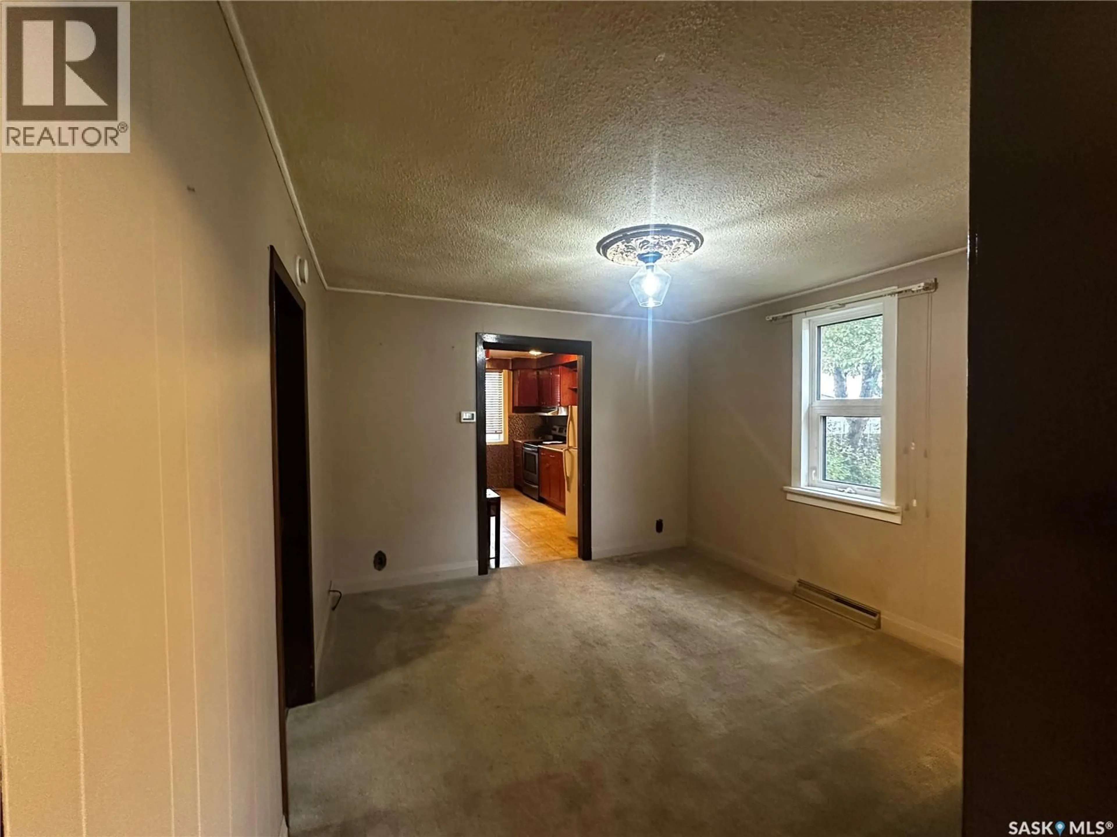 A pic of a room for 513 5TH AVENUE, Weyburn Saskatchewan S4H1Y7
