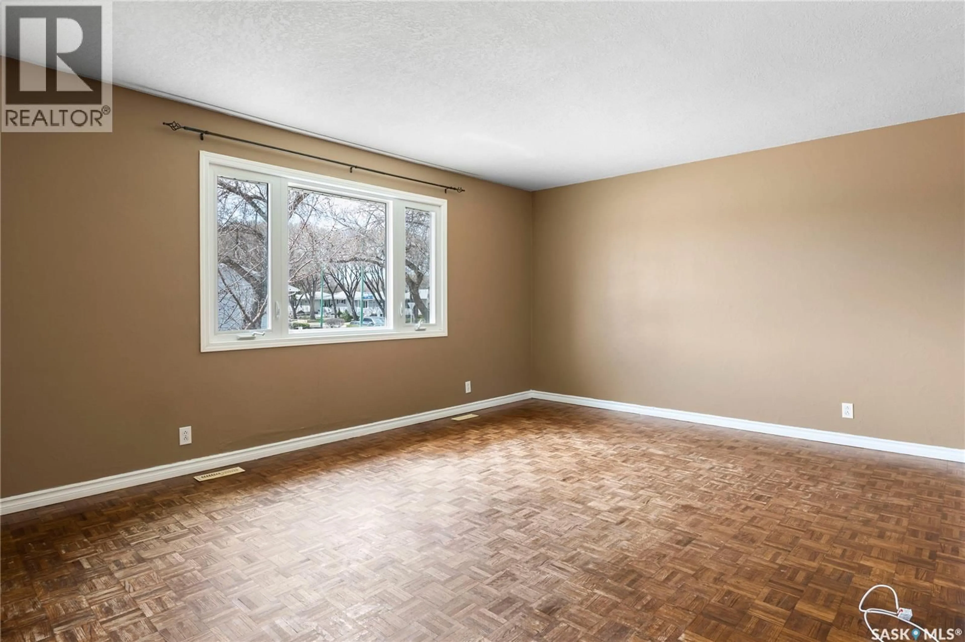 Unknown for 1008 7TH AVENUE, Regina Saskatchewan S4R0H1
