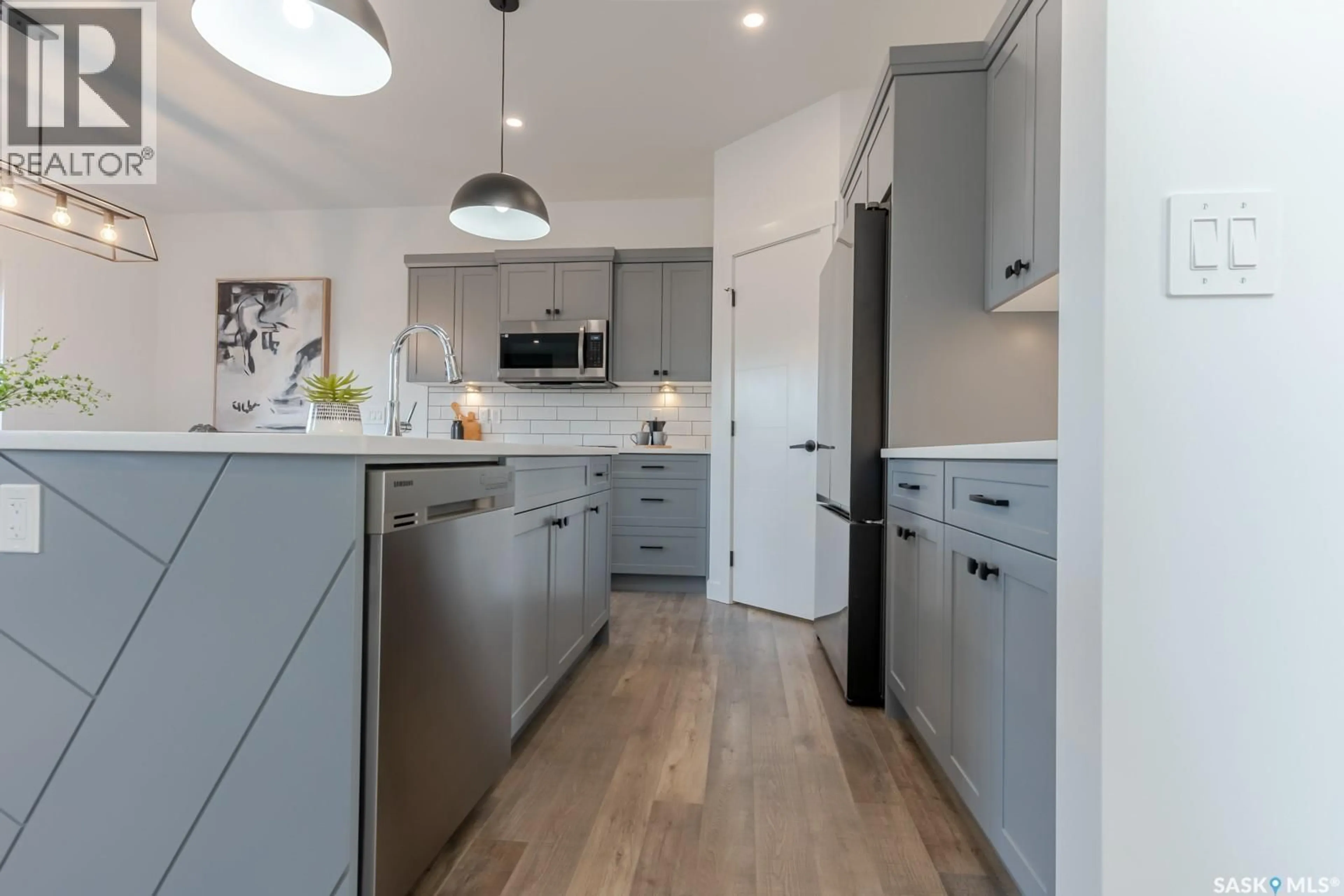 Open concept kitchen, unknown for 447 ASOKAN RISE, Saskatoon Saskatchewan S7V0Z7