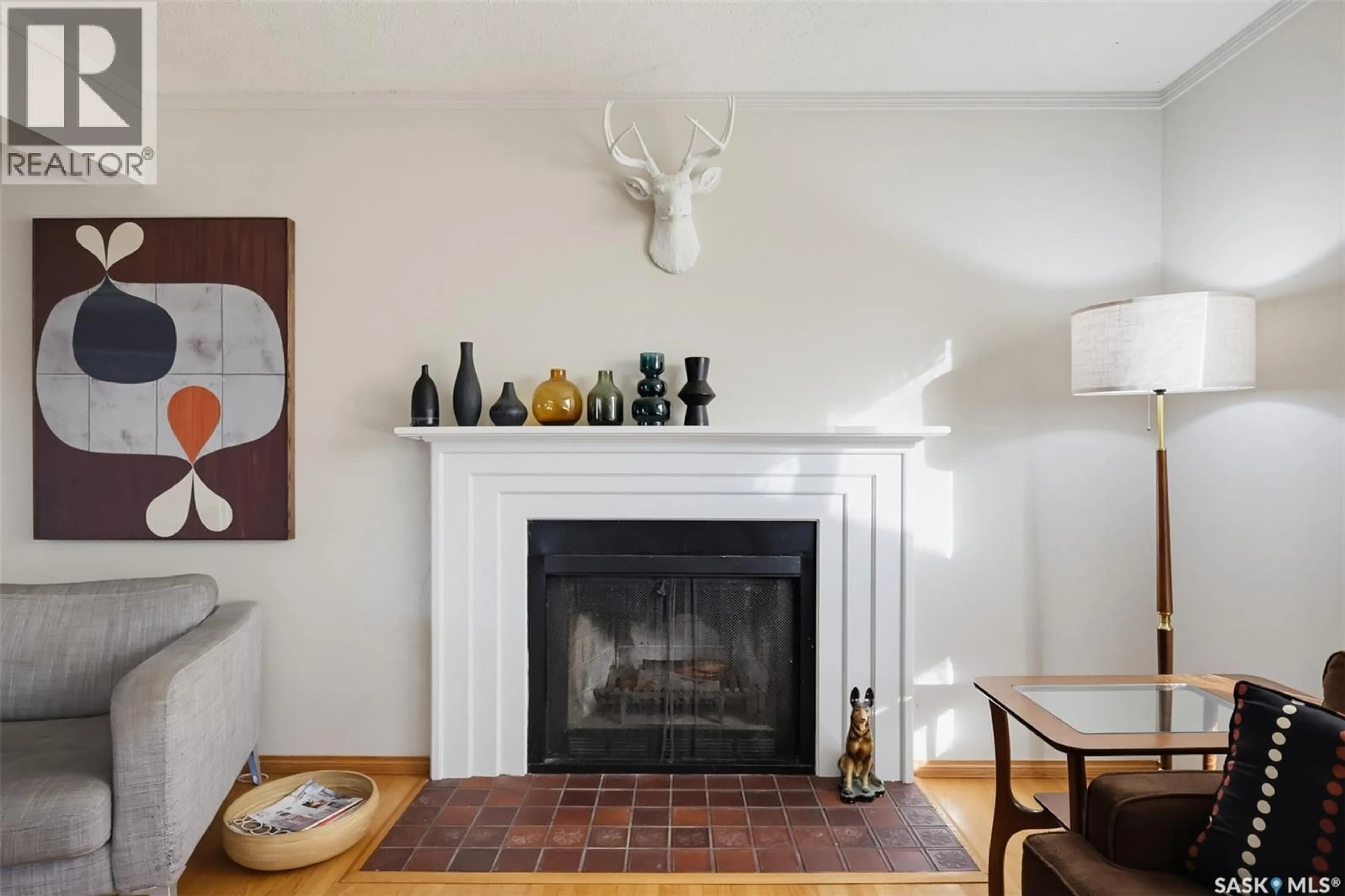 Living room with furniture, unknown for 2457 EASTVIEW, Saskatoon Saskatchewan S7J3E8