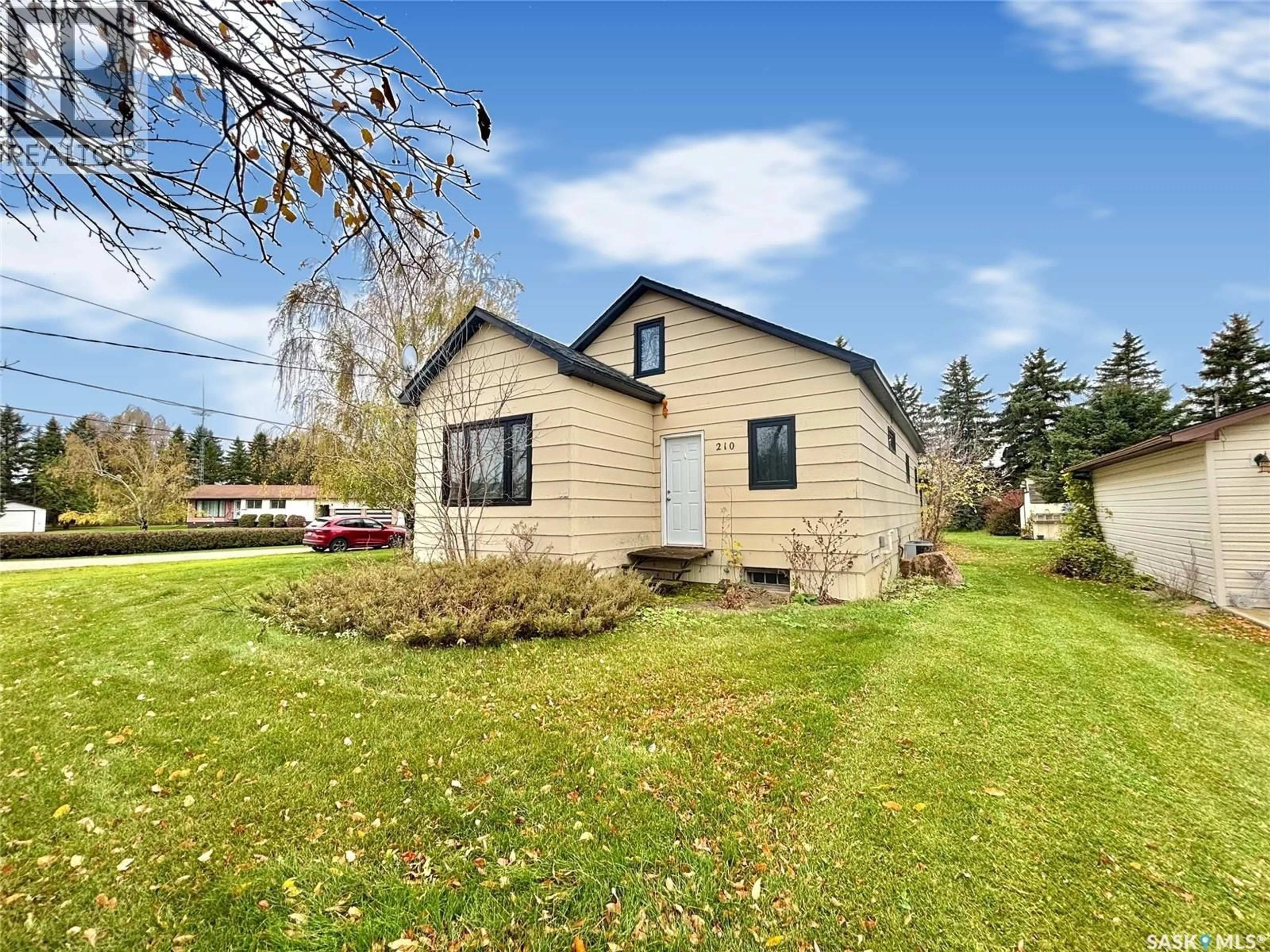 Home with vinyl exterior material, street for 210 TAYLOR STREET, Neudorf Saskatchewan S0A2T0