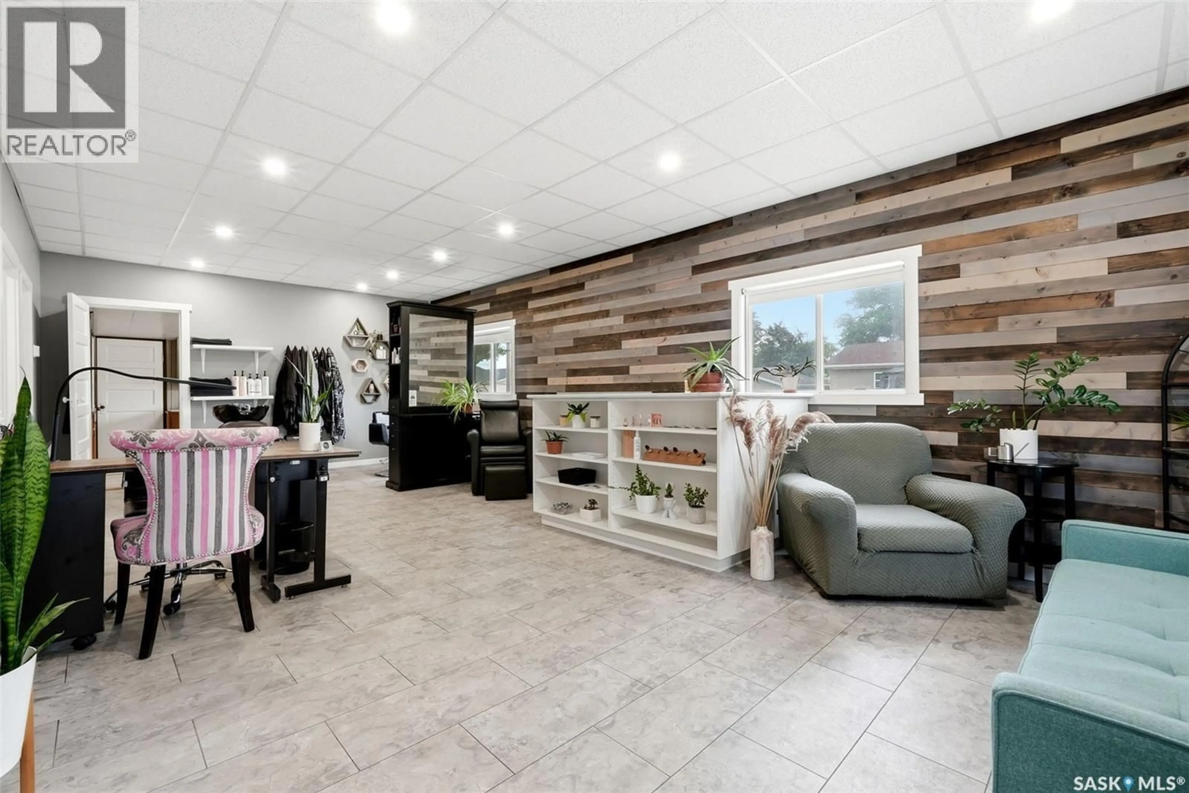 Lobby for 210 BYRON STREET, Southey Saskatchewan S0G4P0