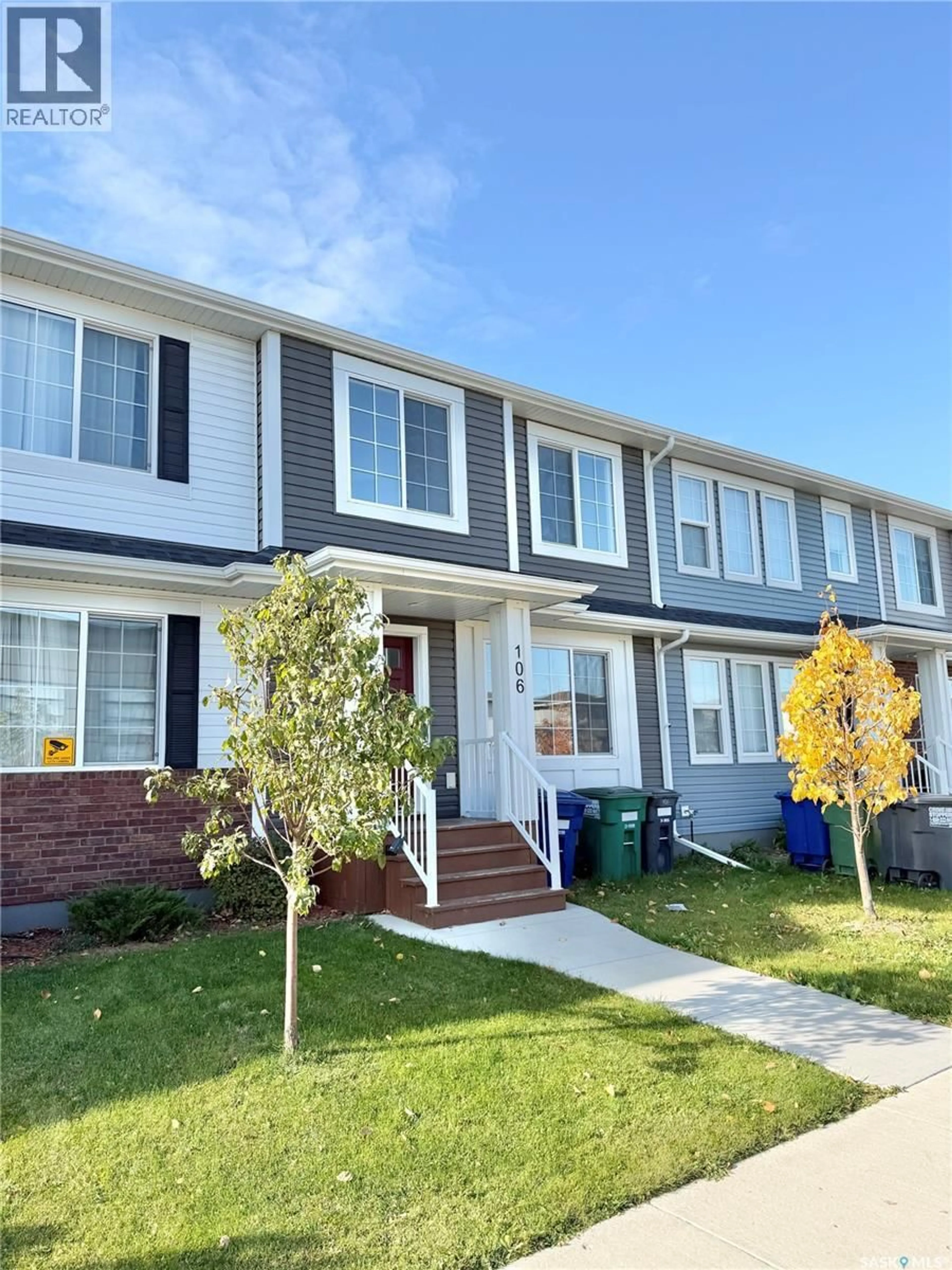 Home with vinyl exterior material, street for 106 WESTFIELD ROAD, Saskatoon Saskatchewan S7V0Z8