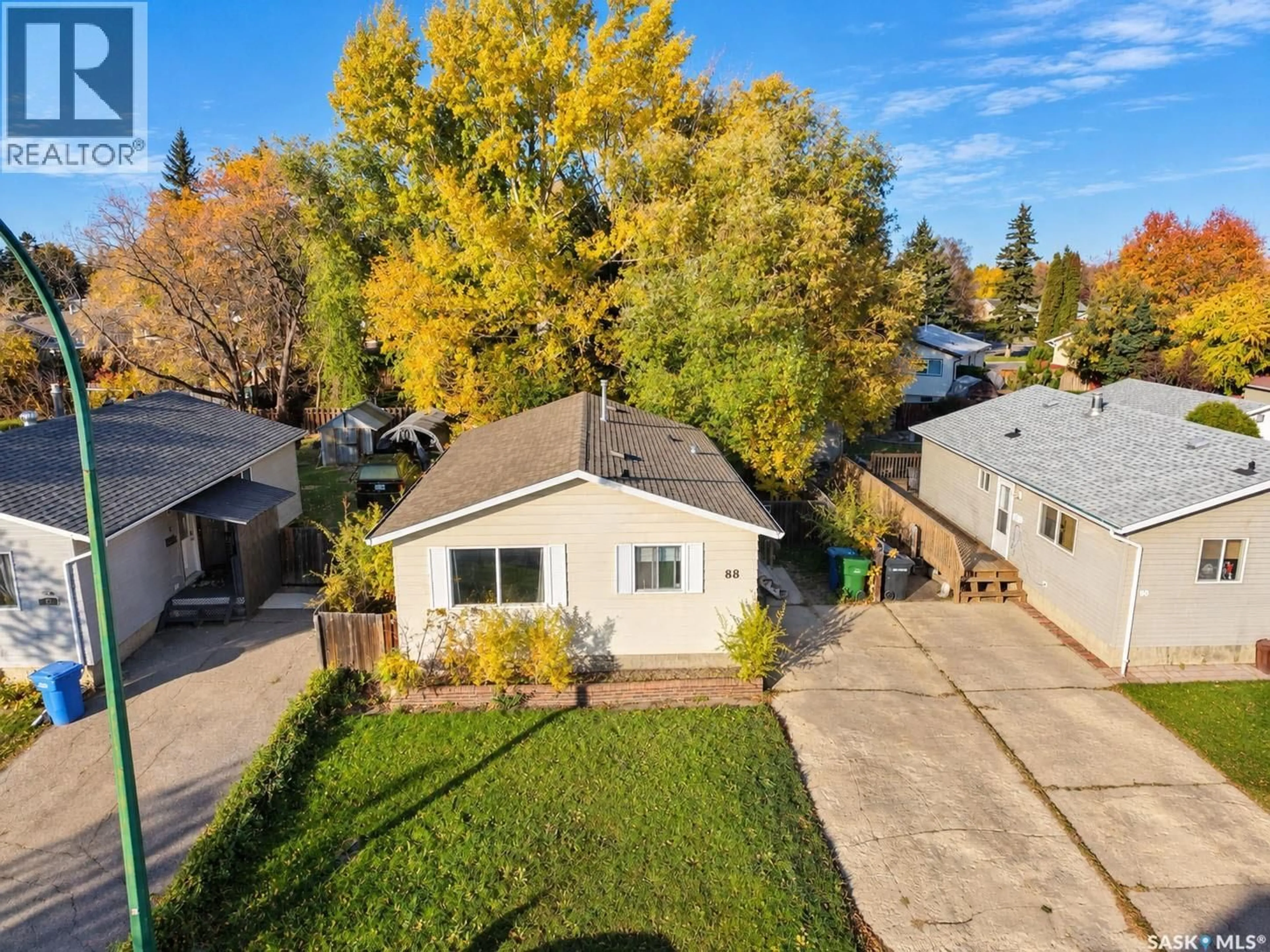 A pic from outside/outdoor area/front of a property/back of a property/a pic from drone, street for 88 BOWERMAN CRESCENT, Prince Albert Saskatchewan S6V6G4