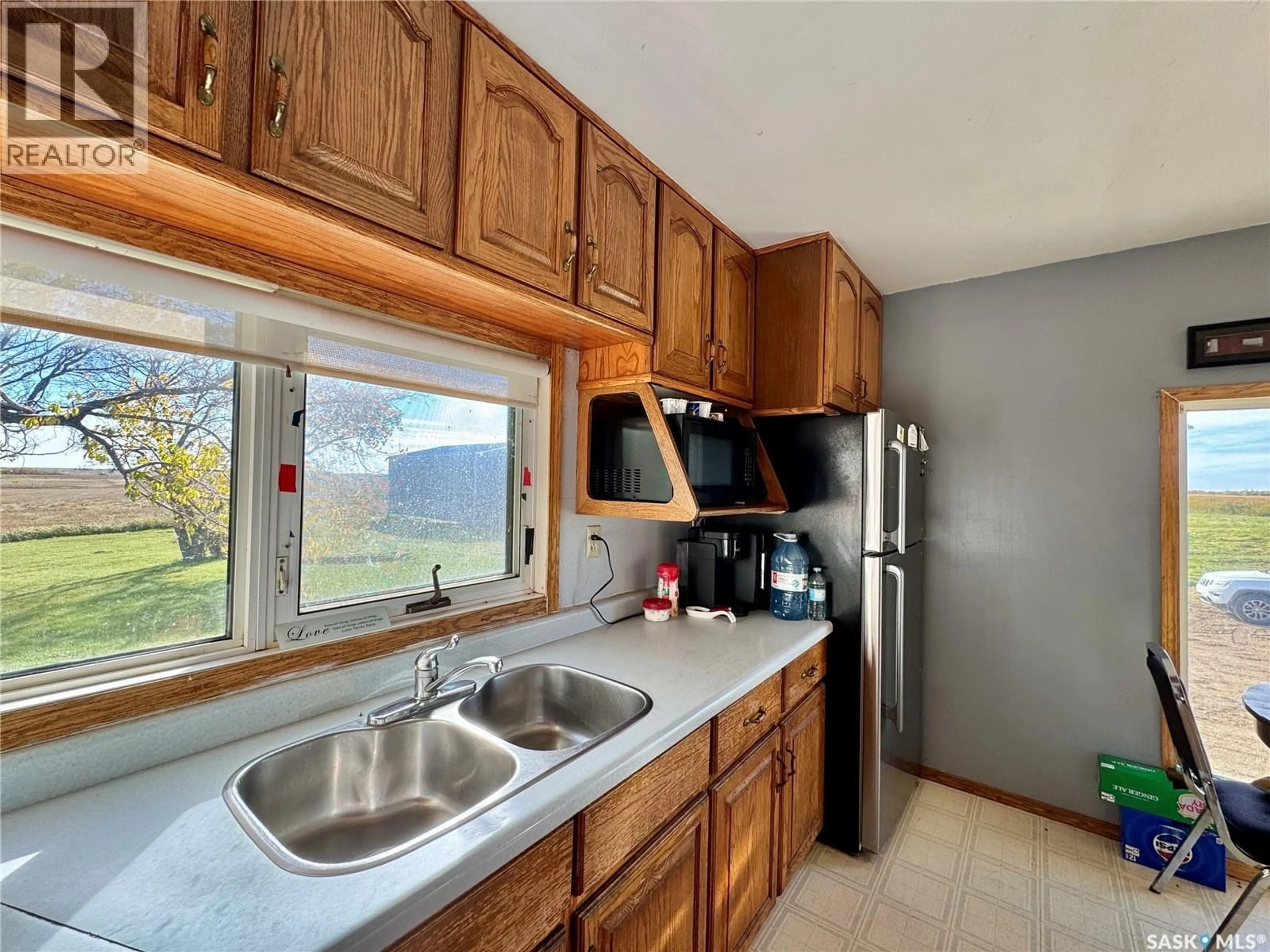 Standard kitchen, unknown for COUNTRY MILE ACRES, Spy Hill Rm No. 152 Saskatchewan S0A3W0
