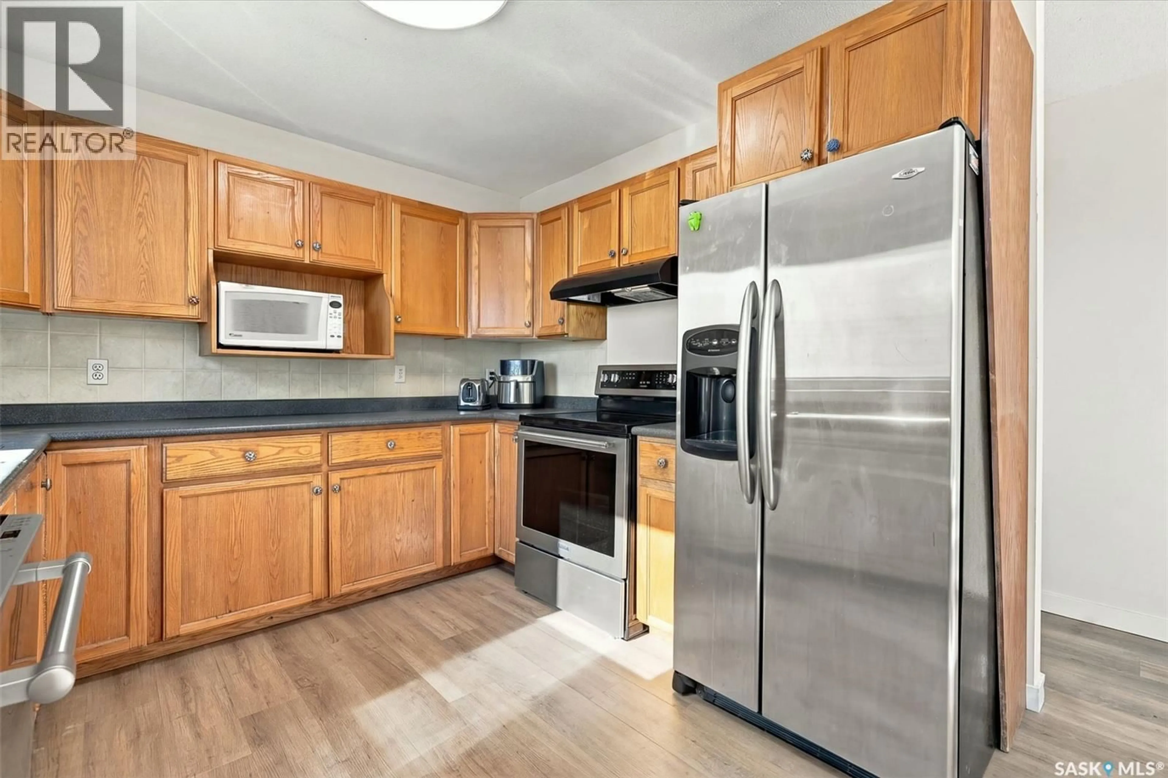 Standard kitchen, unknown for 10 LEONARD ACREAGE ACRES, Laird Rm No. 404 Saskatchewan S0K4R0