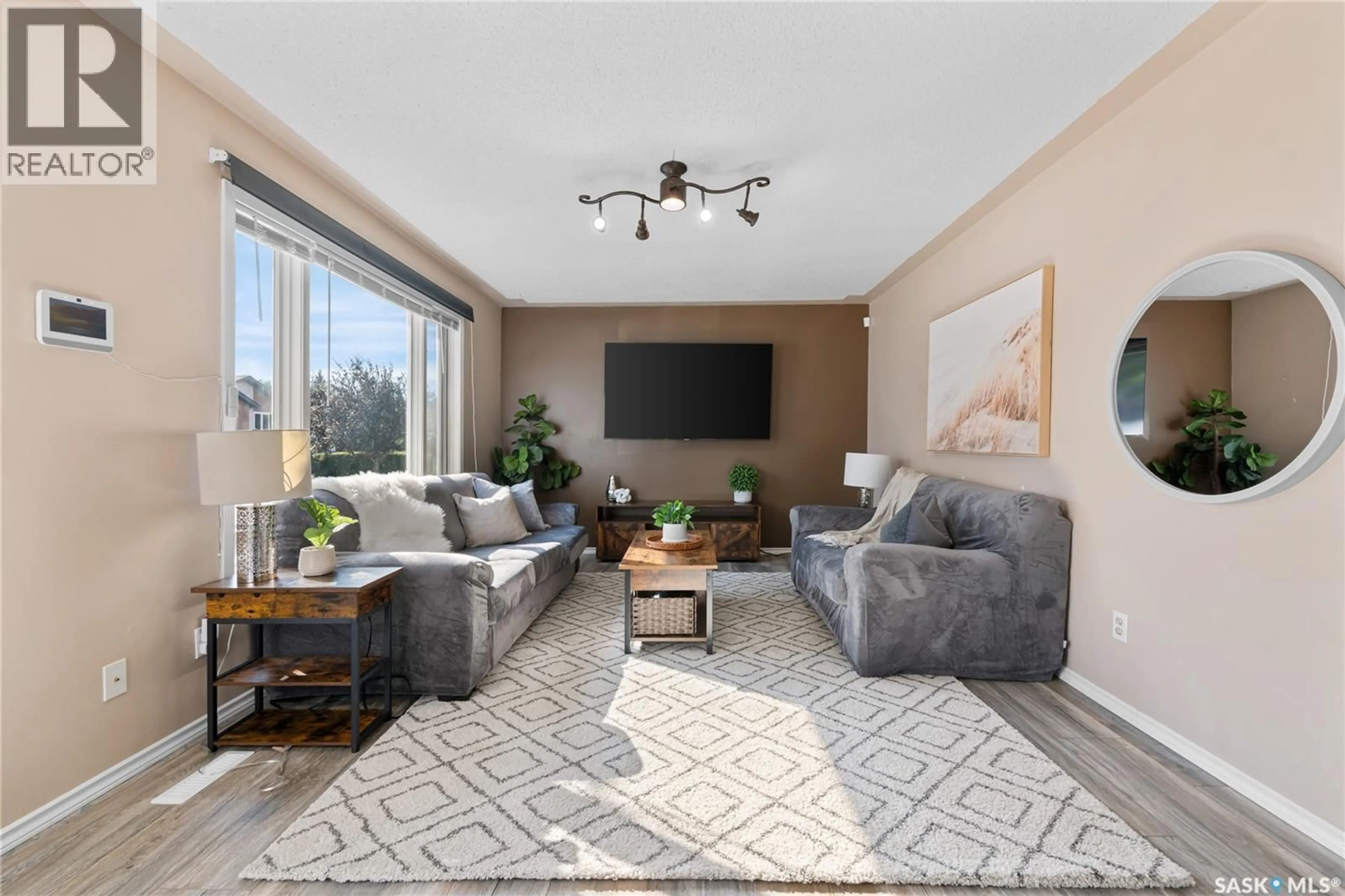 Living room with furniture, unknown for 7110 LANIGAN DRIVE, Regina Saskatchewan S4X3Y1