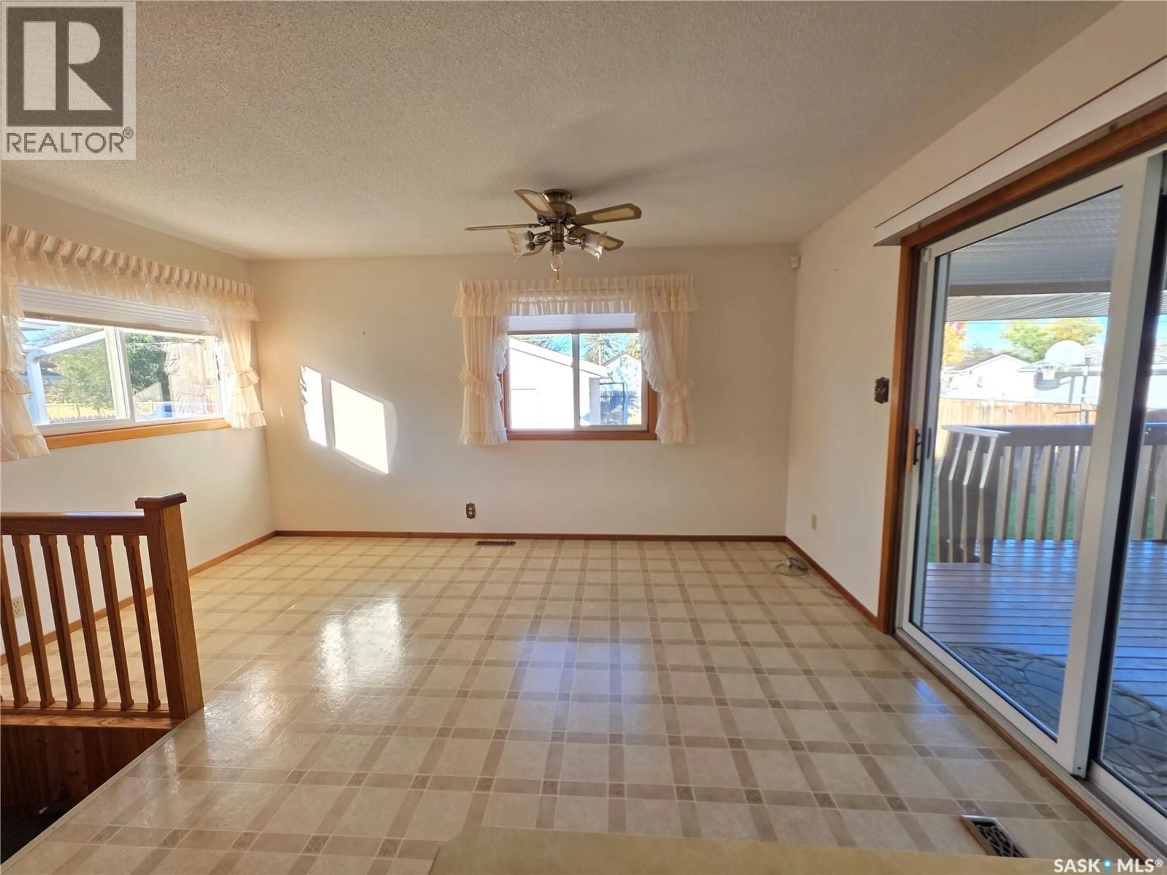 A pic of a room for 460 7TH AVENUE, Swift Current Saskatchewan S9H3P9