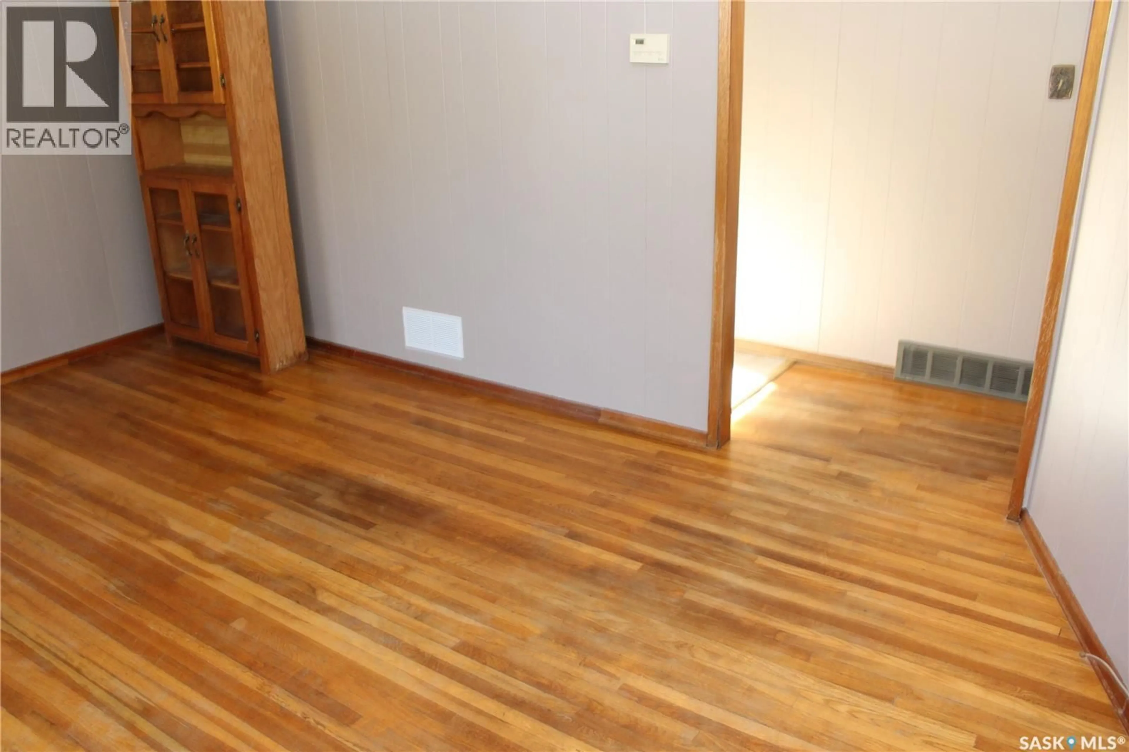 A pic of a room for 1728 CONNAUGHT STREET, Regina Saskatchewan S4T4T2