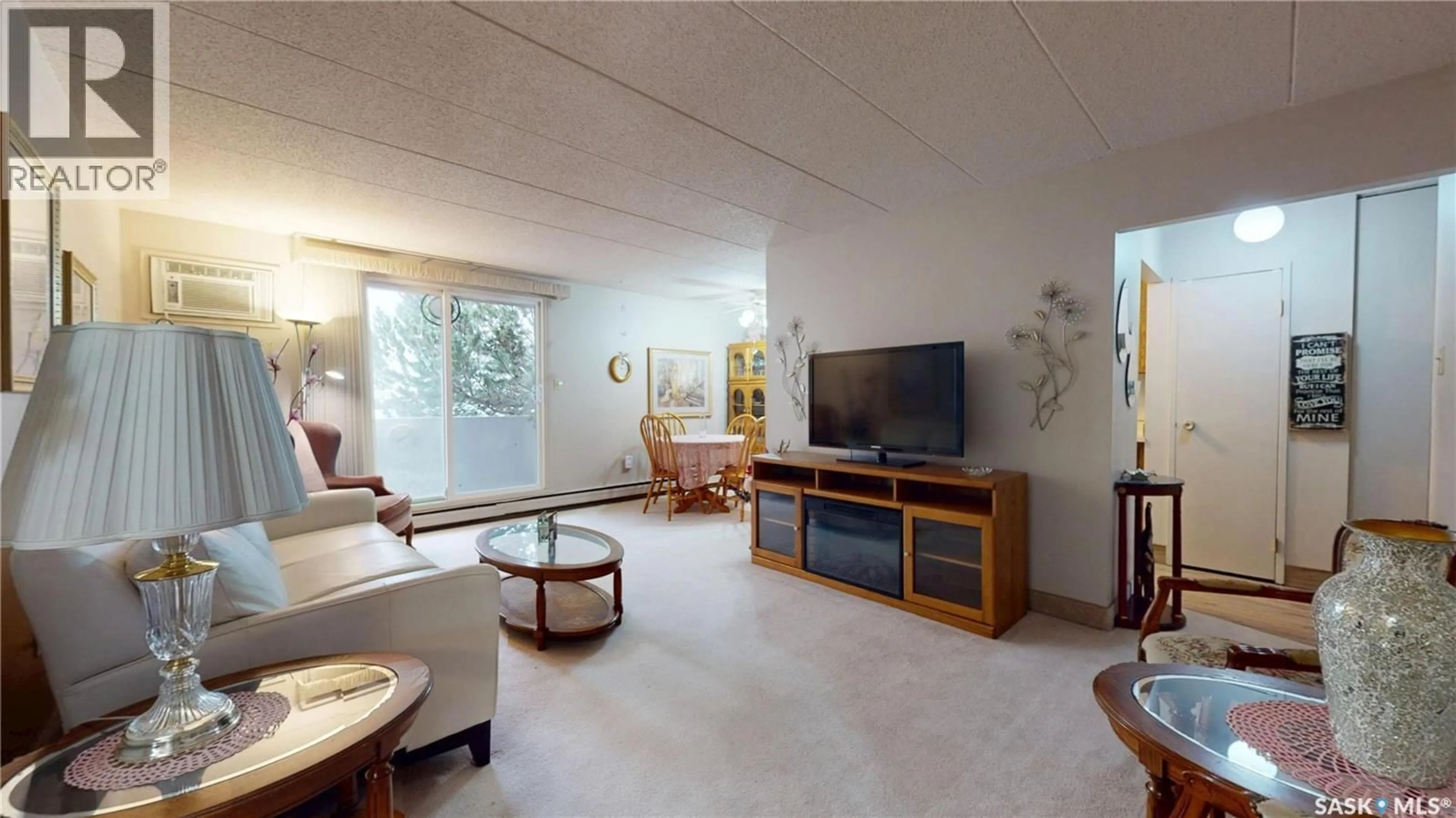 Living room with furniture, unknown for 65 - 130 WESTFIELD DRIVE, Regina Saskatchewan S4S6A3