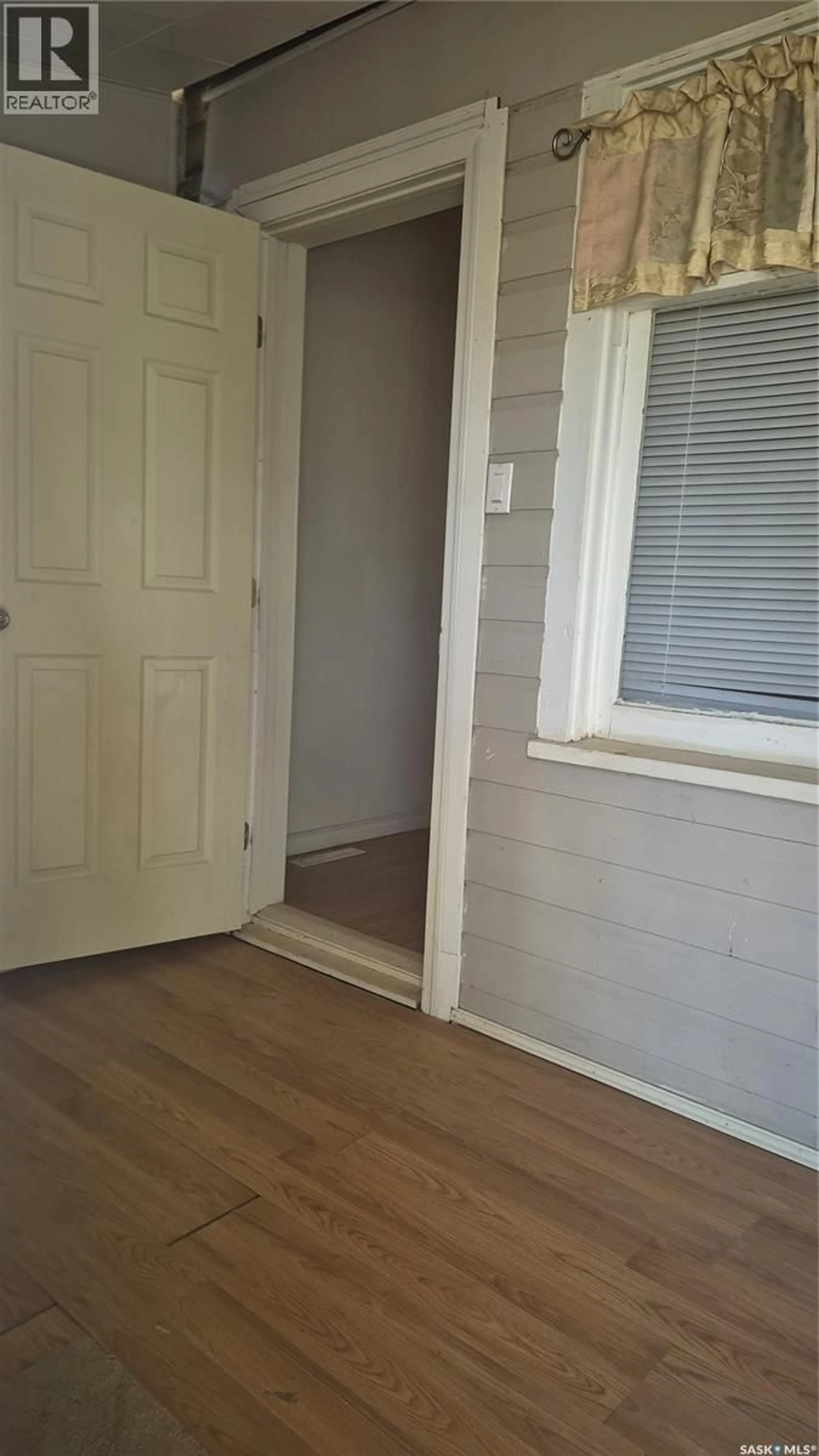 Unknown for 1712 TORONTO STREET, Regina Saskatchewan S4P1M4