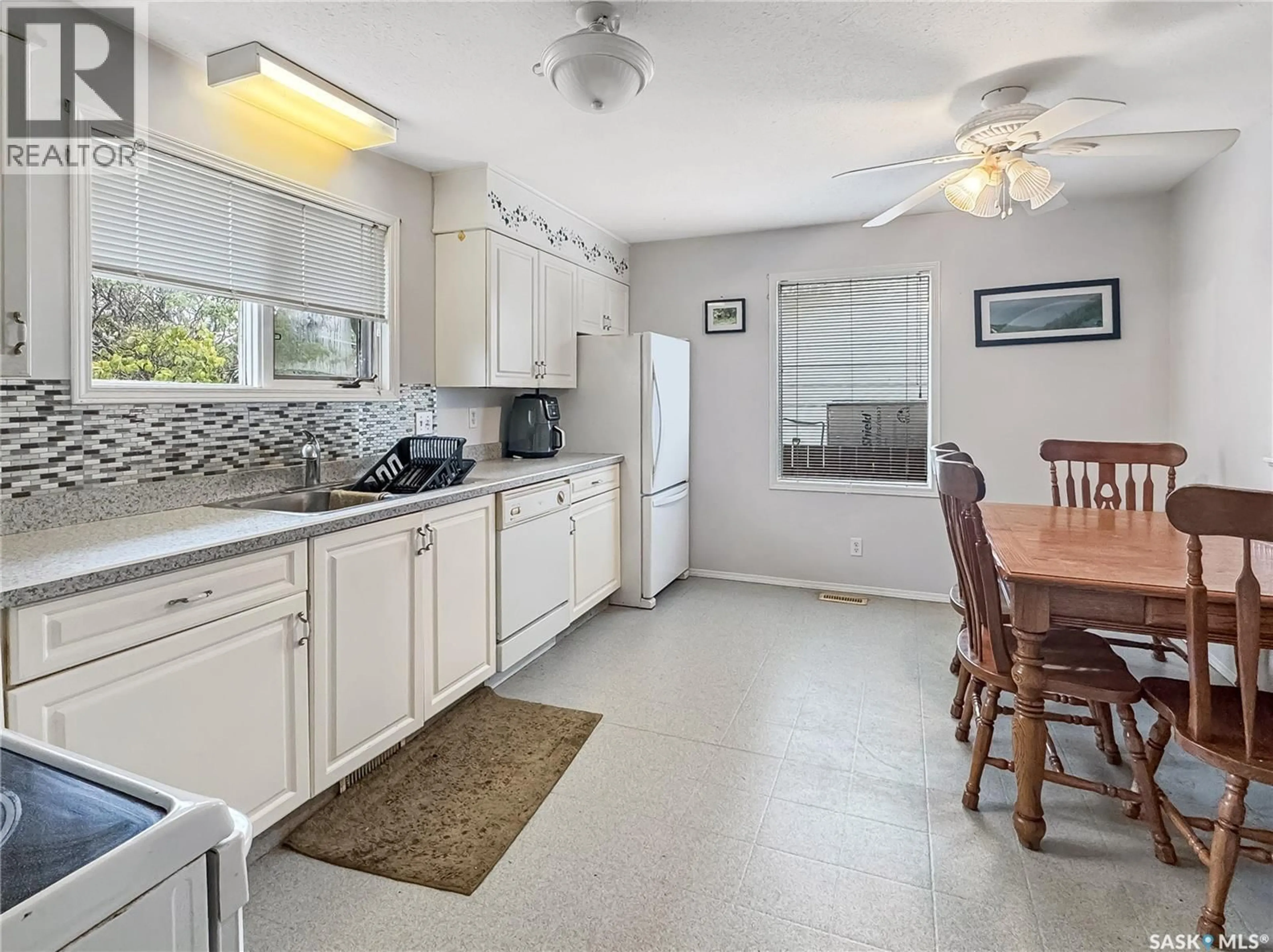 Standard kitchen, ceramic/tile floor for 117 HUDEK AVENUE, Hafford Saskatchewan S0J1A0
