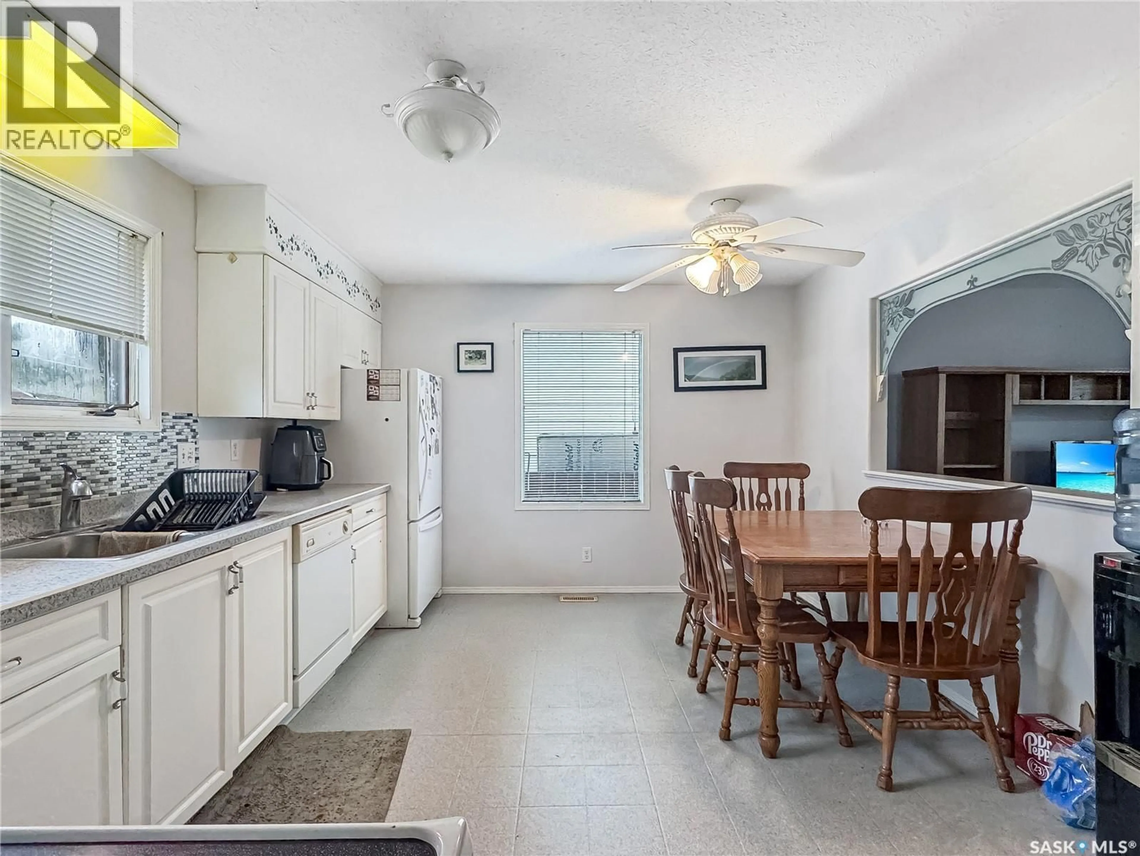 Standard kitchen, ceramic/tile floor for 117 HUDEK AVENUE, Hafford Saskatchewan S0J1A0