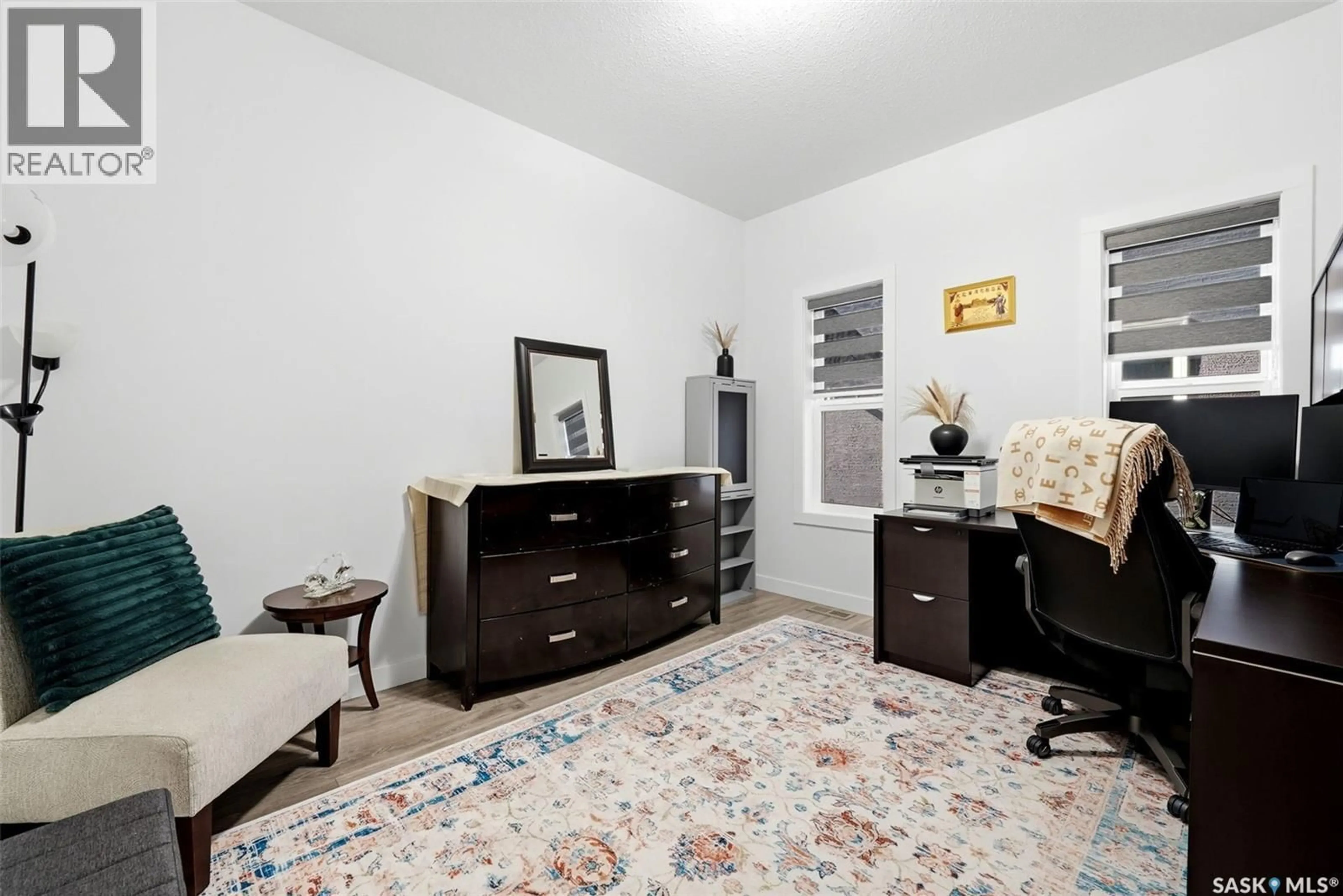 A pic of a room for 5112 GREEN CRESCENT, Regina Saskatchewan S4V3S9