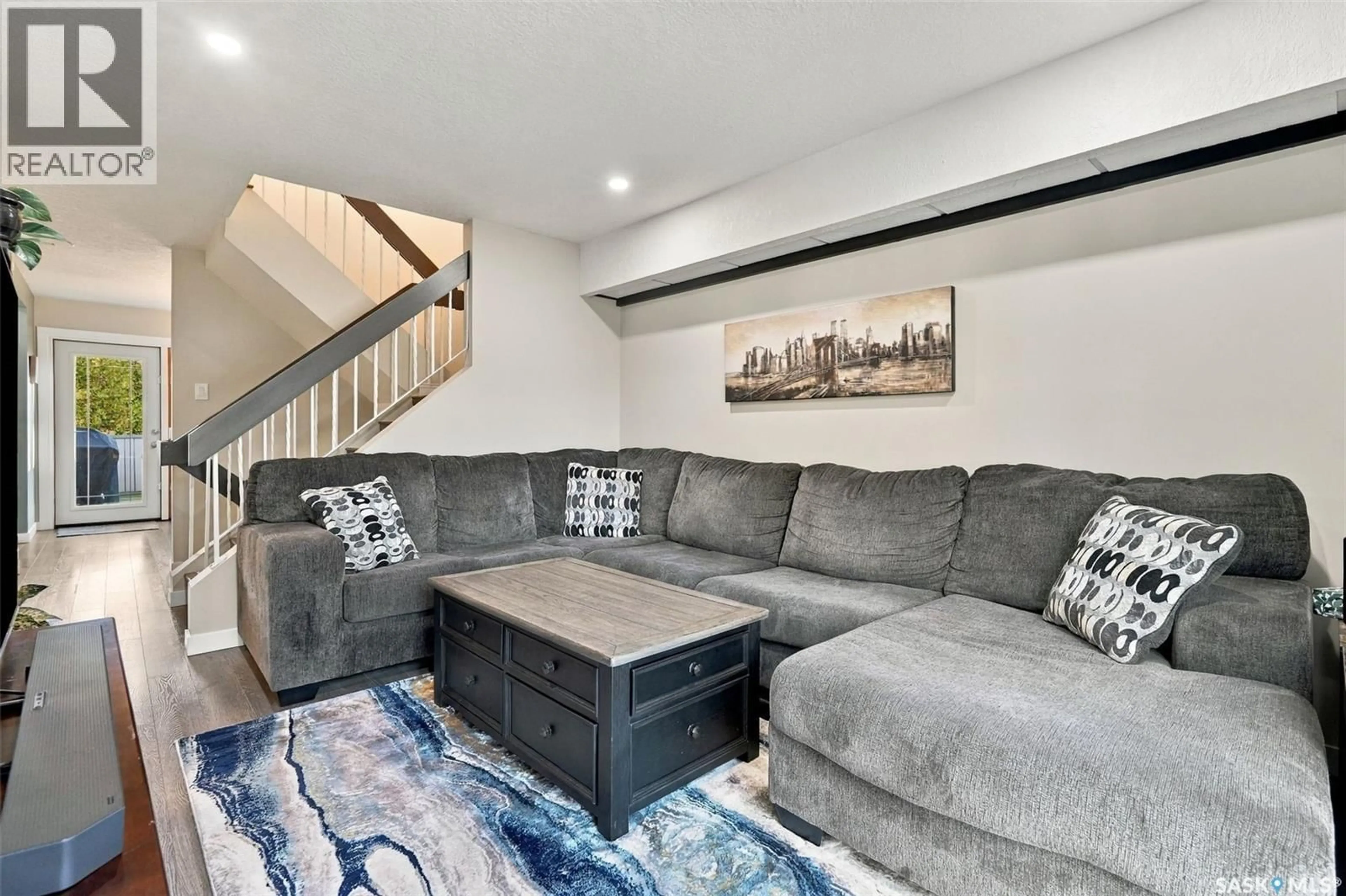 Living room with furniture, unknown for 718 SEYMOUR CRESCENT, Regina Saskatchewan S4X2G3
