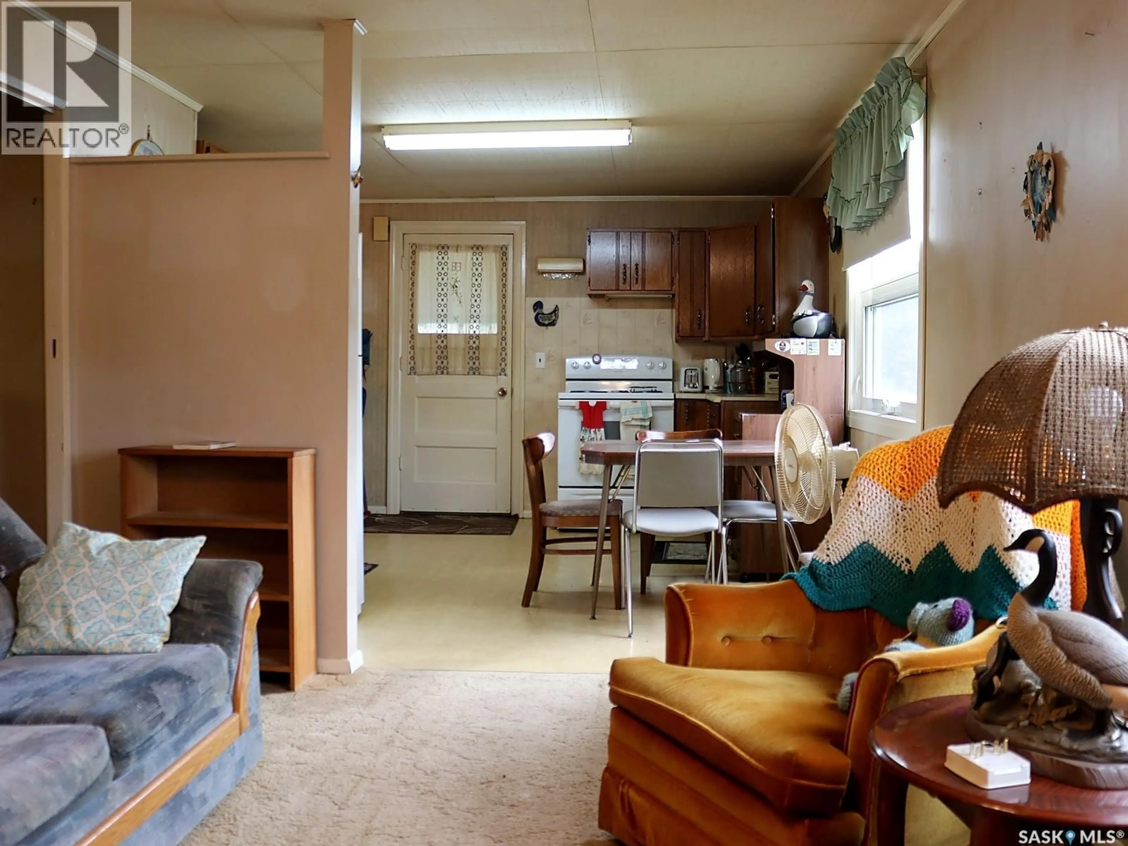 A pic of a room for 401 2ND AVENUE, Beechy Saskatchewan S0L0C0