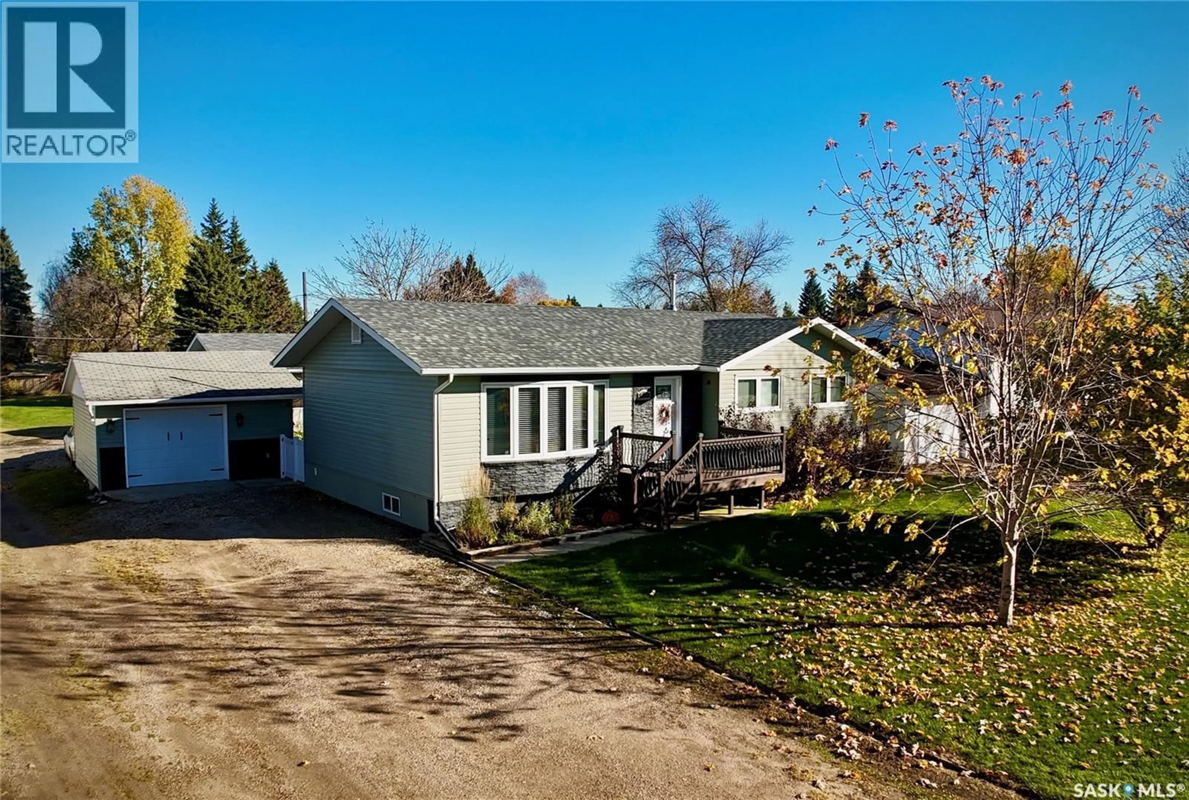A pic from outside/outdoor area/front of a property/back of a property/a pic from drone, street for 528 WESTVIEW CRESCENT, Churchbridge Saskatchewan S0A0M0
