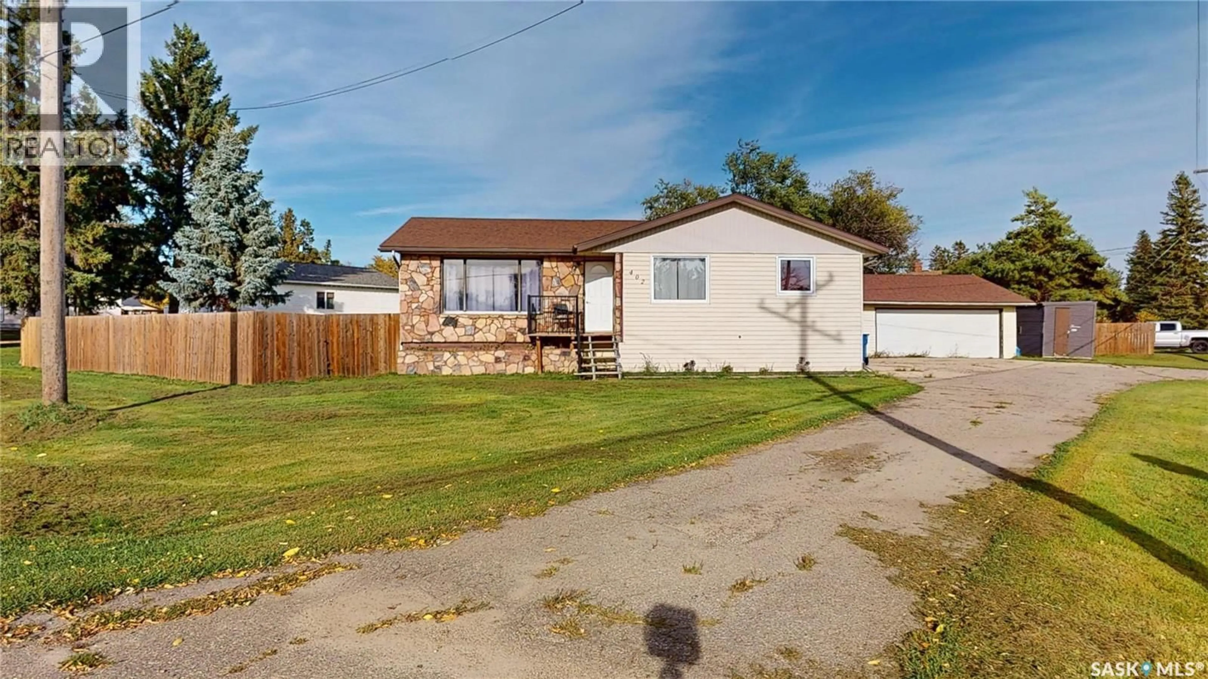 A pic from outside/outdoor area/front of a property/back of a property/a pic from drone, street for 402 MAIN STREET, Arcola Saskatchewan S0C0G0